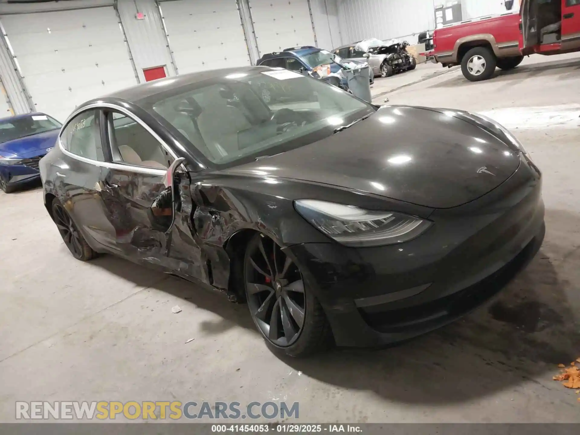 1 Photograph of a damaged car 5YJ3E1EC2LF624489 TESLA MODEL 3 2020