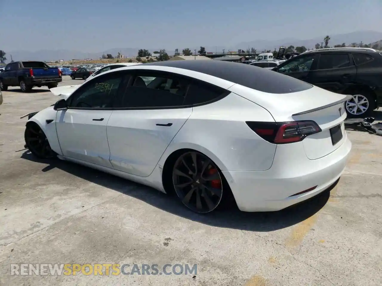 3 Photograph of a damaged car 5YJ3E1EC3LF805519 TESLA MODEL 3 2020