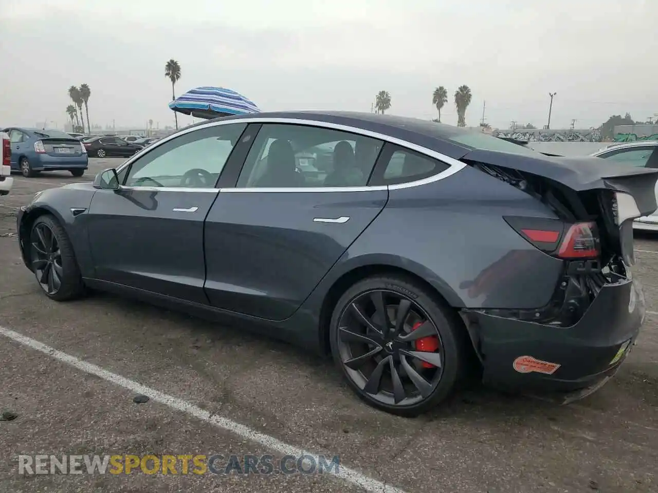 2 Photograph of a damaged car 5YJ3E1EC4LF646946 TESLA MODEL 3 2020