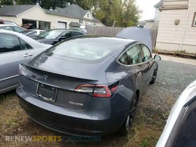 3 Photograph of a damaged car 5YJ3E1EC5LF603412 TESLA MODEL 3 2020