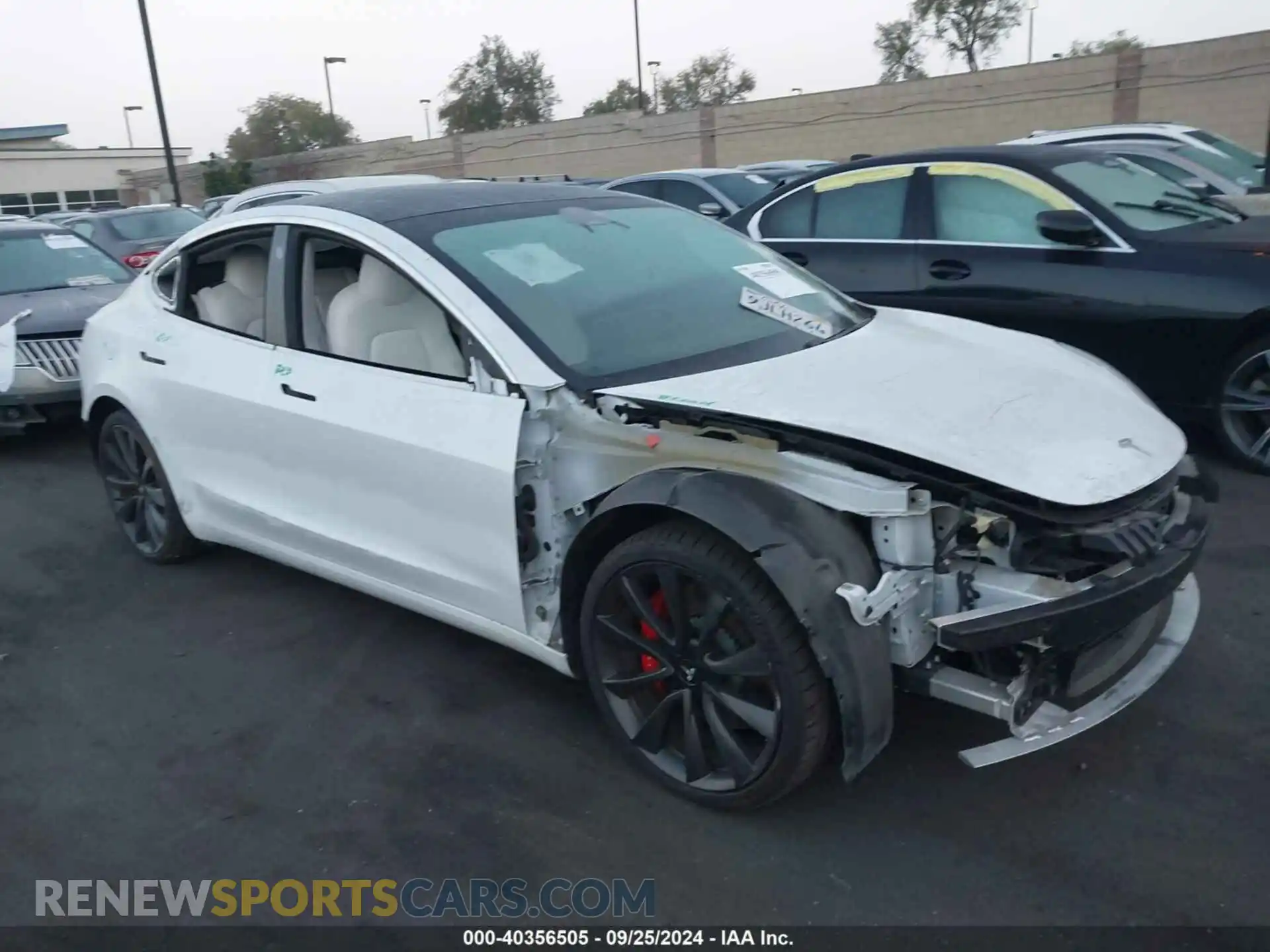 1 Photograph of a damaged car 5YJ3E1EC5LF642243 TESLA MODEL 3 2020