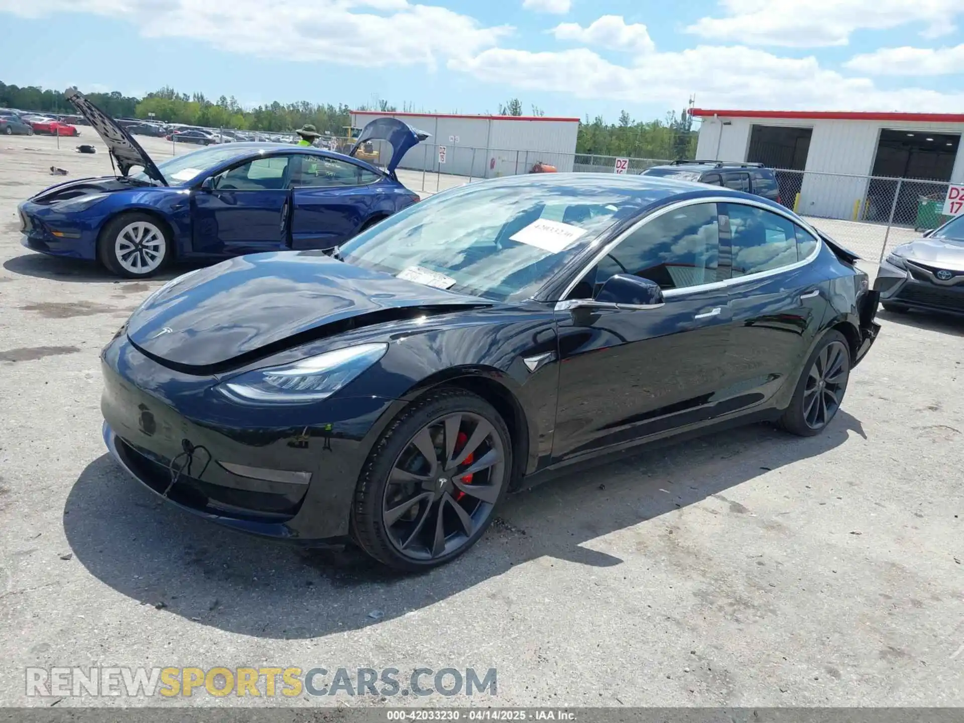 2 Photograph of a damaged car 5YJ3E1EC5LF713103 TESLA MODEL 3 2020