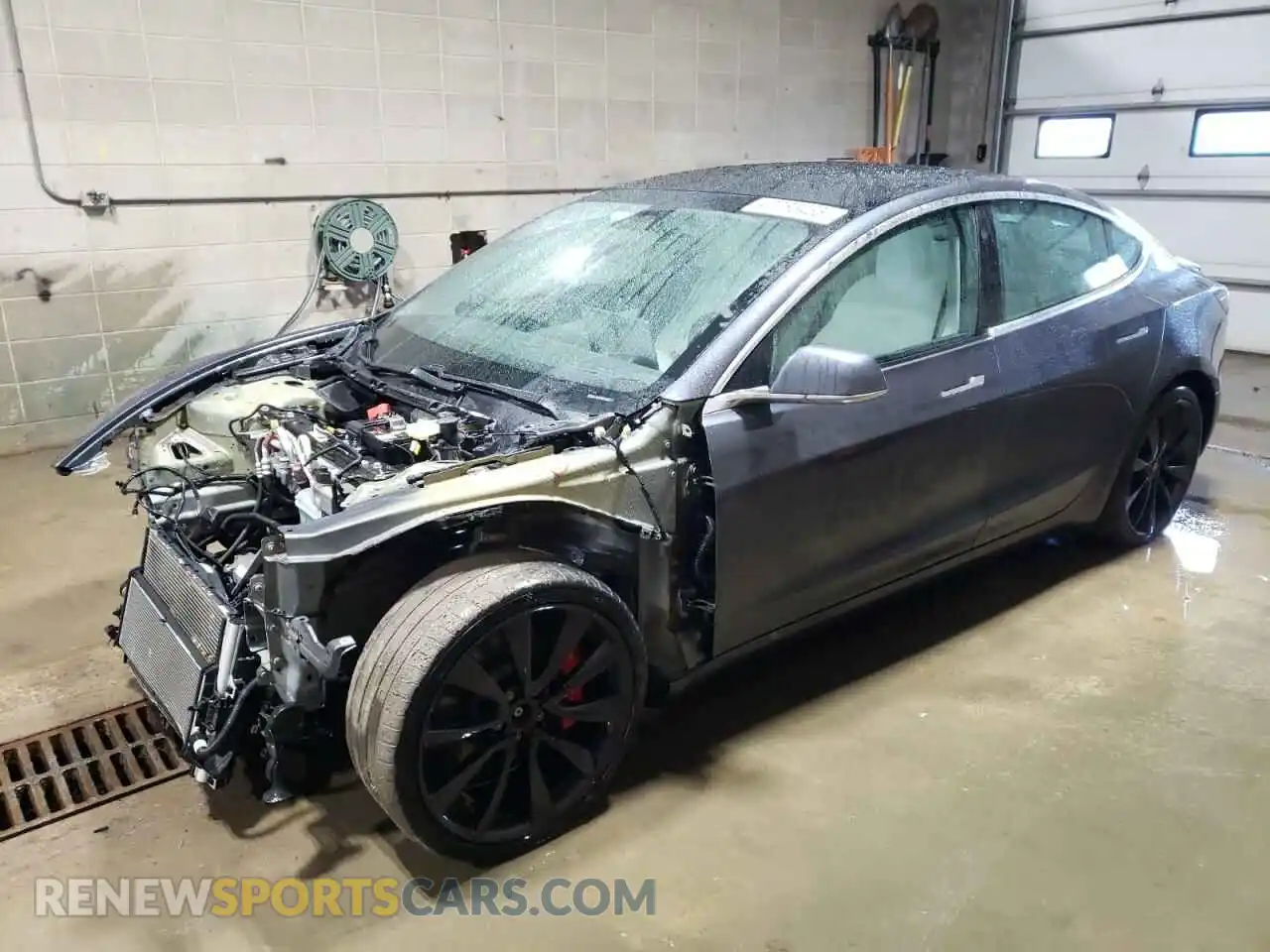 1 Photograph of a damaged car 5YJ3E1EC5LF714588 TESLA MODEL 3 2020