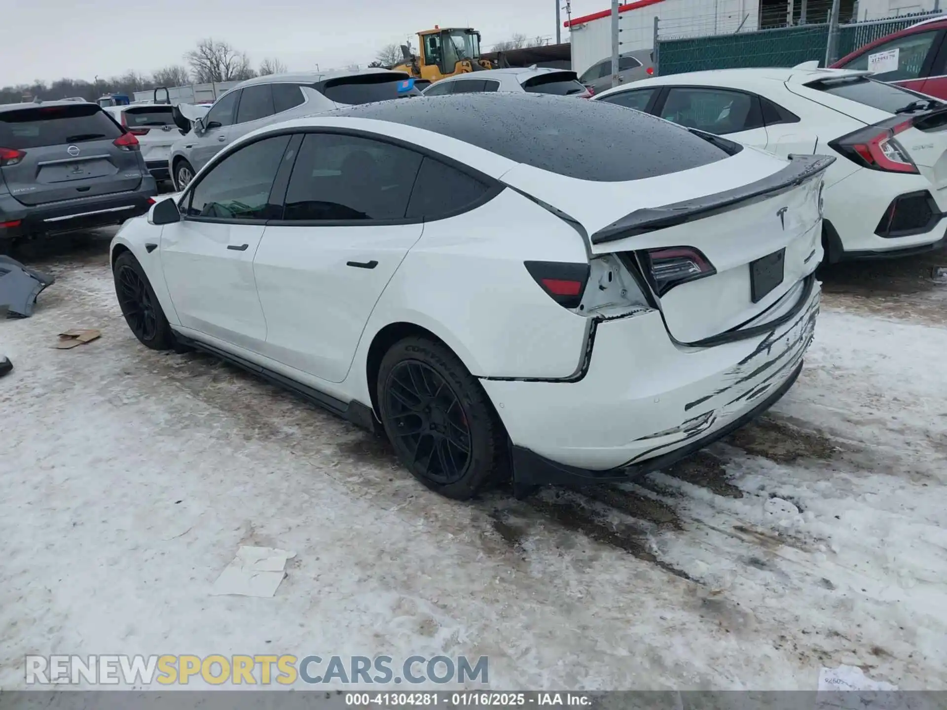 3 Photograph of a damaged car 5YJ3E1EC6LF624740 TESLA MODEL 3 2020