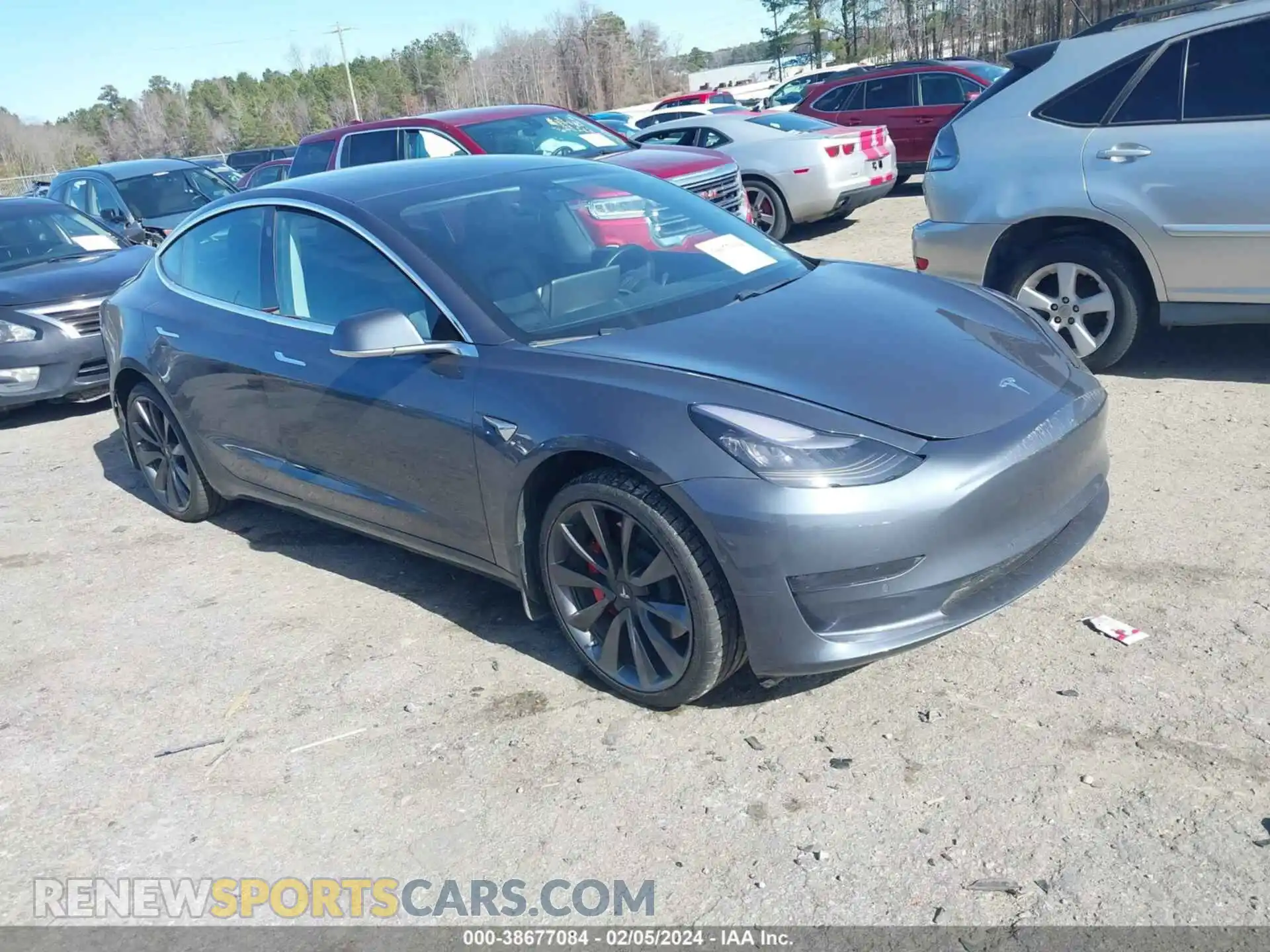 1 Photograph of a damaged car 5YJ3E1EC6LF646902 TESLA MODEL 3 2020