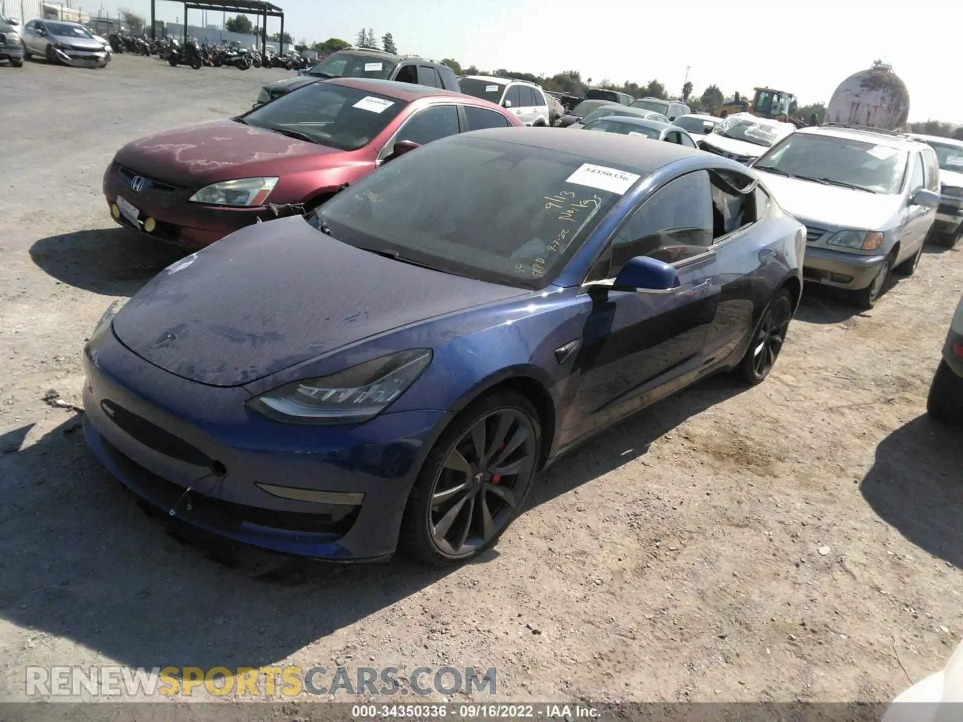2 Photograph of a damaged car 5YJ3E1EC6LF742433 TESLA MODEL 3 2020