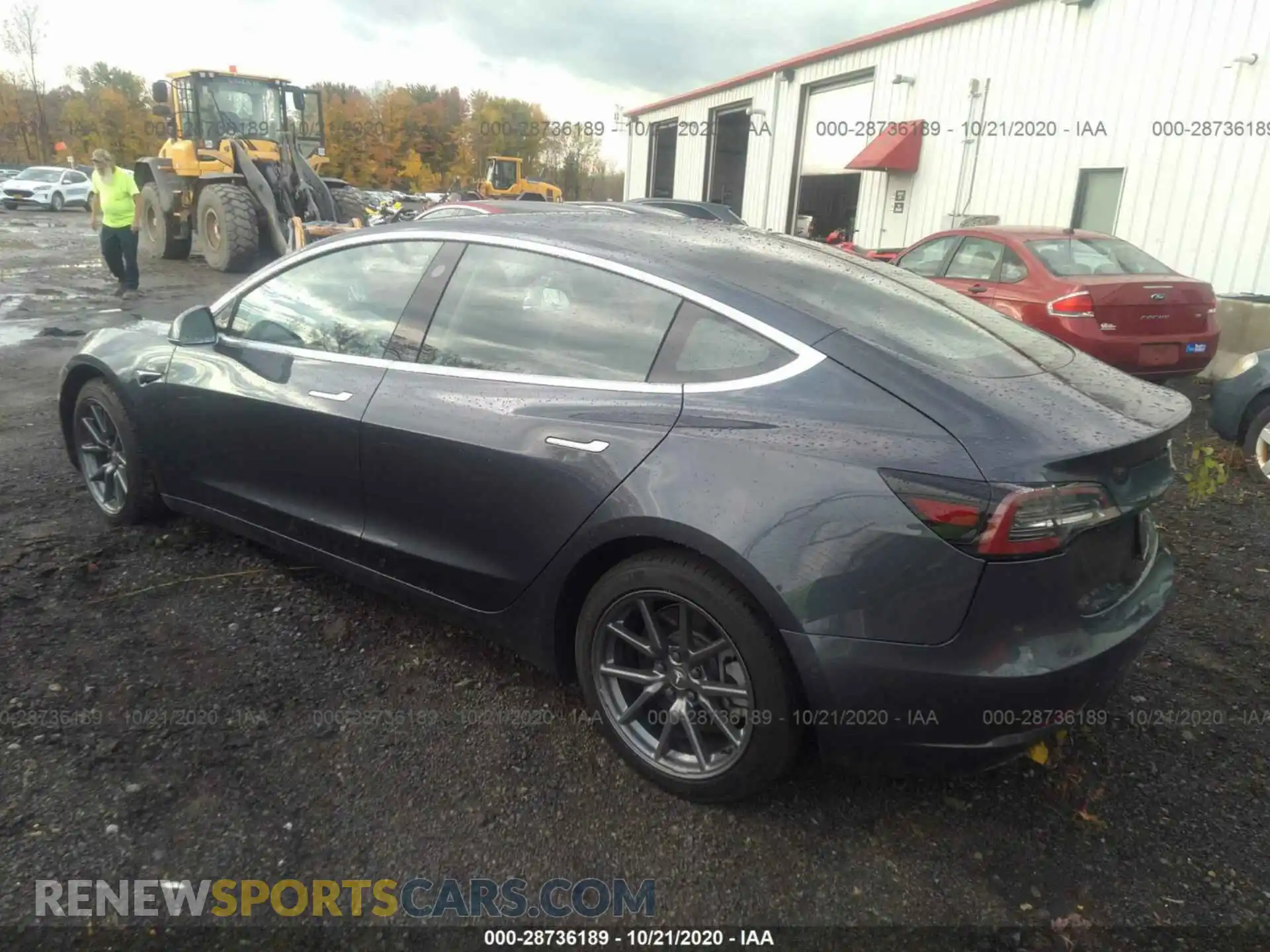 3 Photograph of a damaged car 5YJ3E1EC7LF586211 TESLA MODEL 3 2020