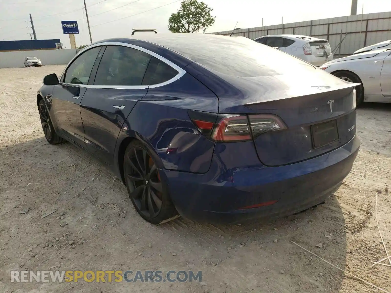 3 Photograph of a damaged car 5YJ3E1EC7LF796470 TESLA MODEL 3 2020