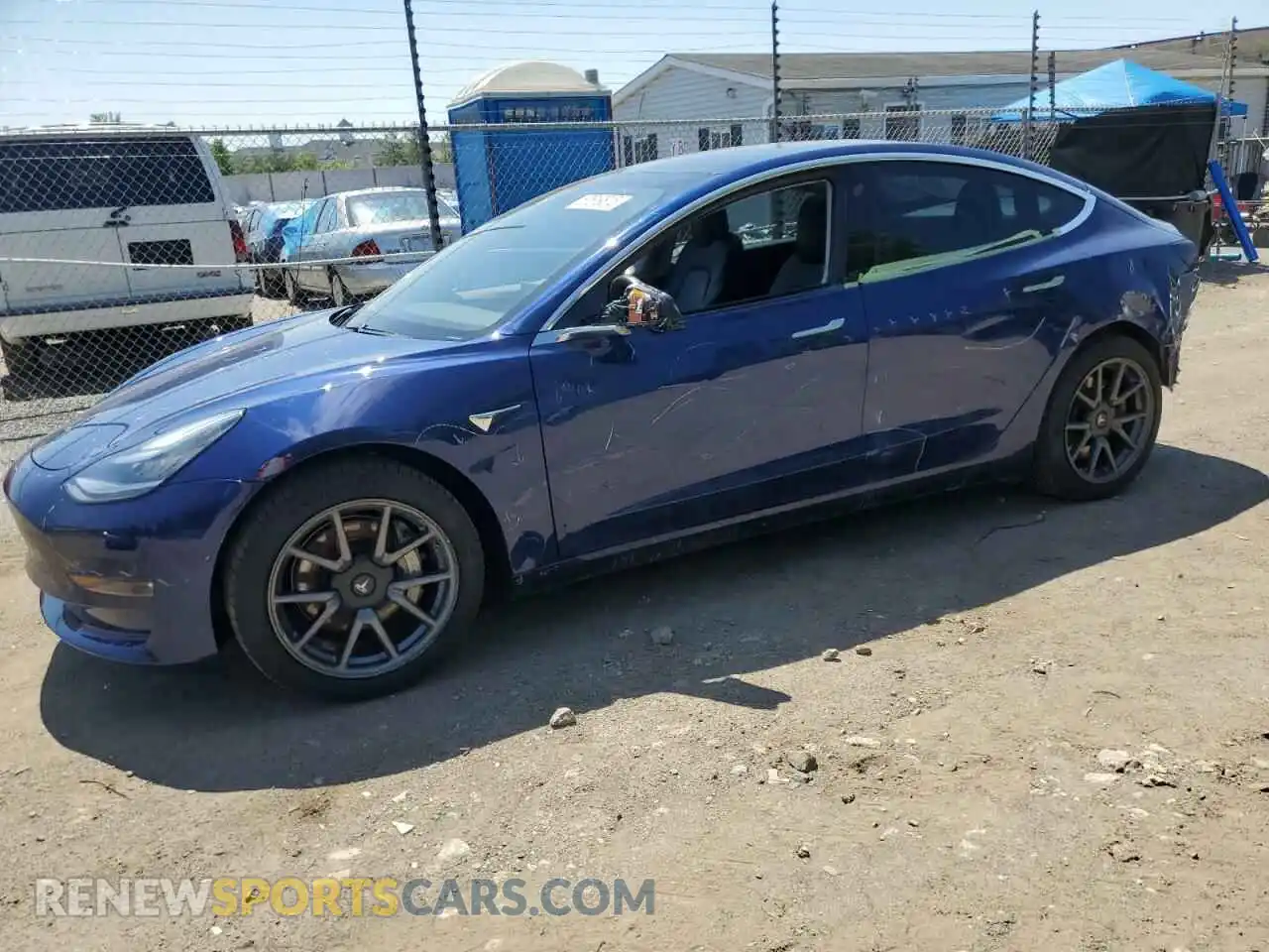 1 Photograph of a damaged car 5YJ3E1ECXLF586560 TESLA MODEL 3 2020