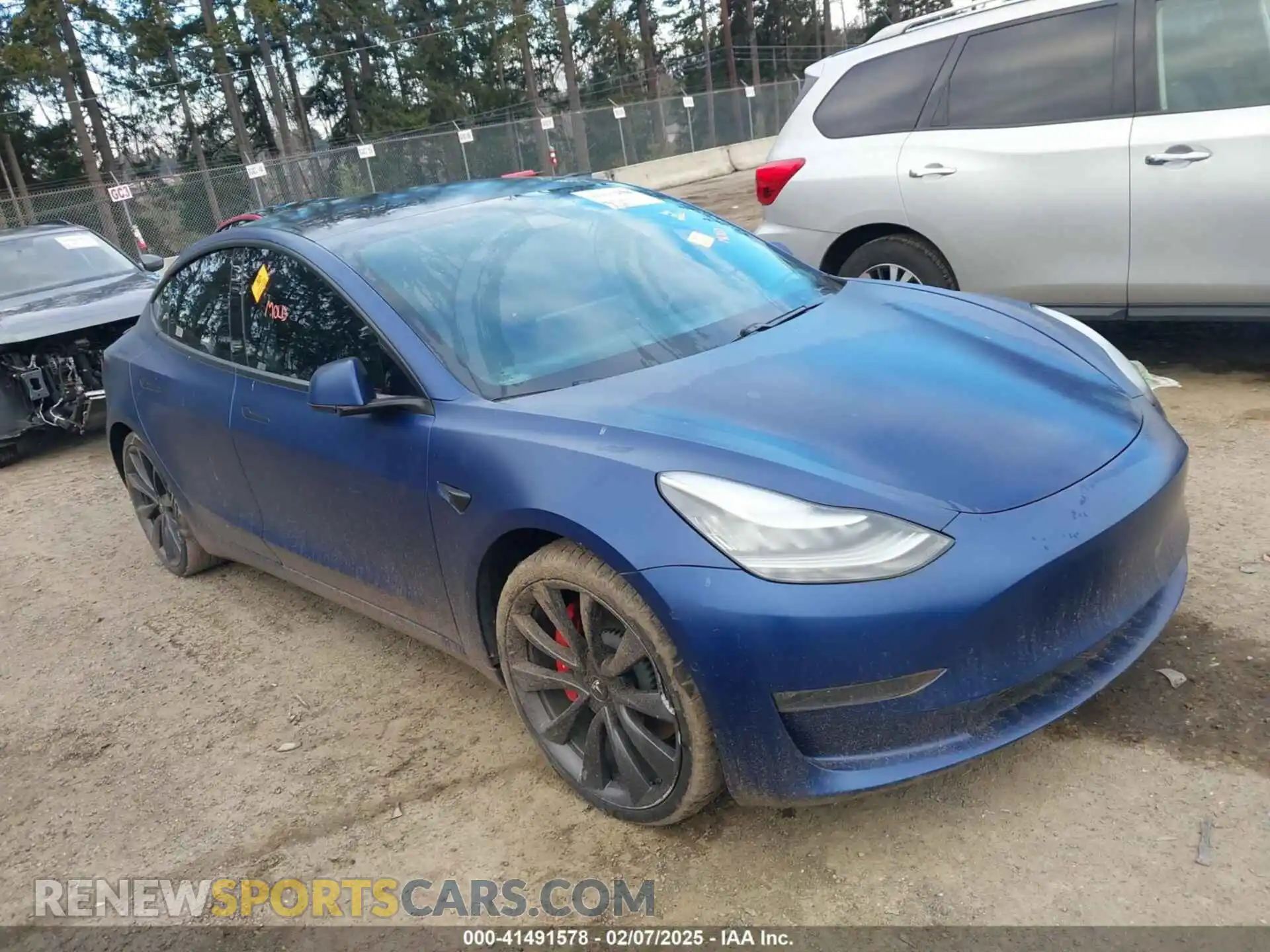 1 Photograph of a damaged car 5YJ3E1ECXLF647079 TESLA MODEL 3 2020