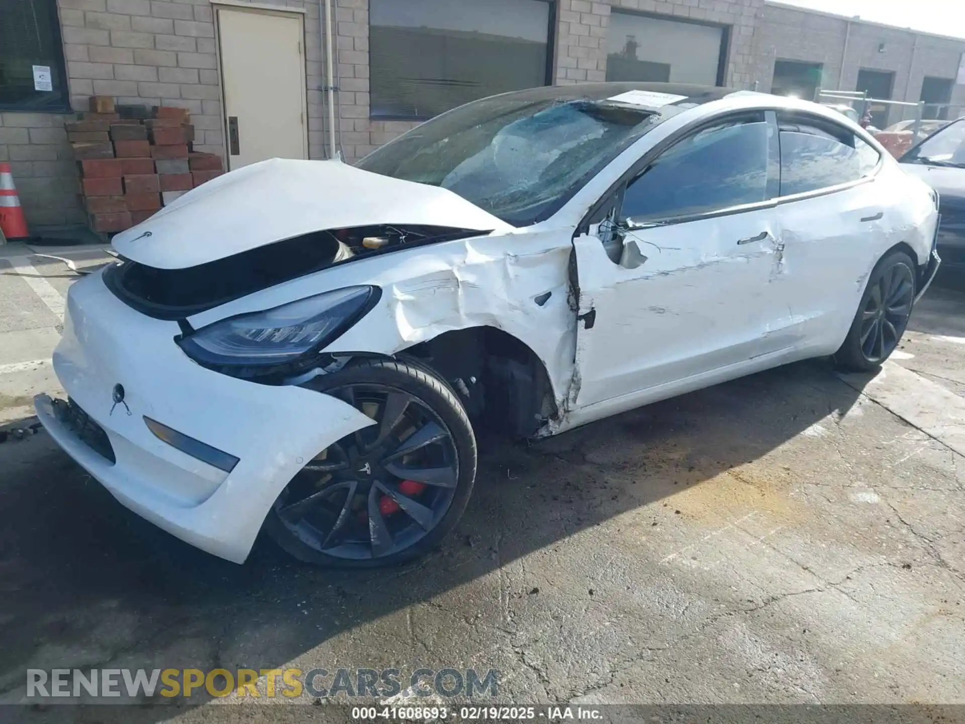 2 Фотография поврежденного автомобиля 5YJ3E1ECXLF736229 TESLA MODEL 3 2020