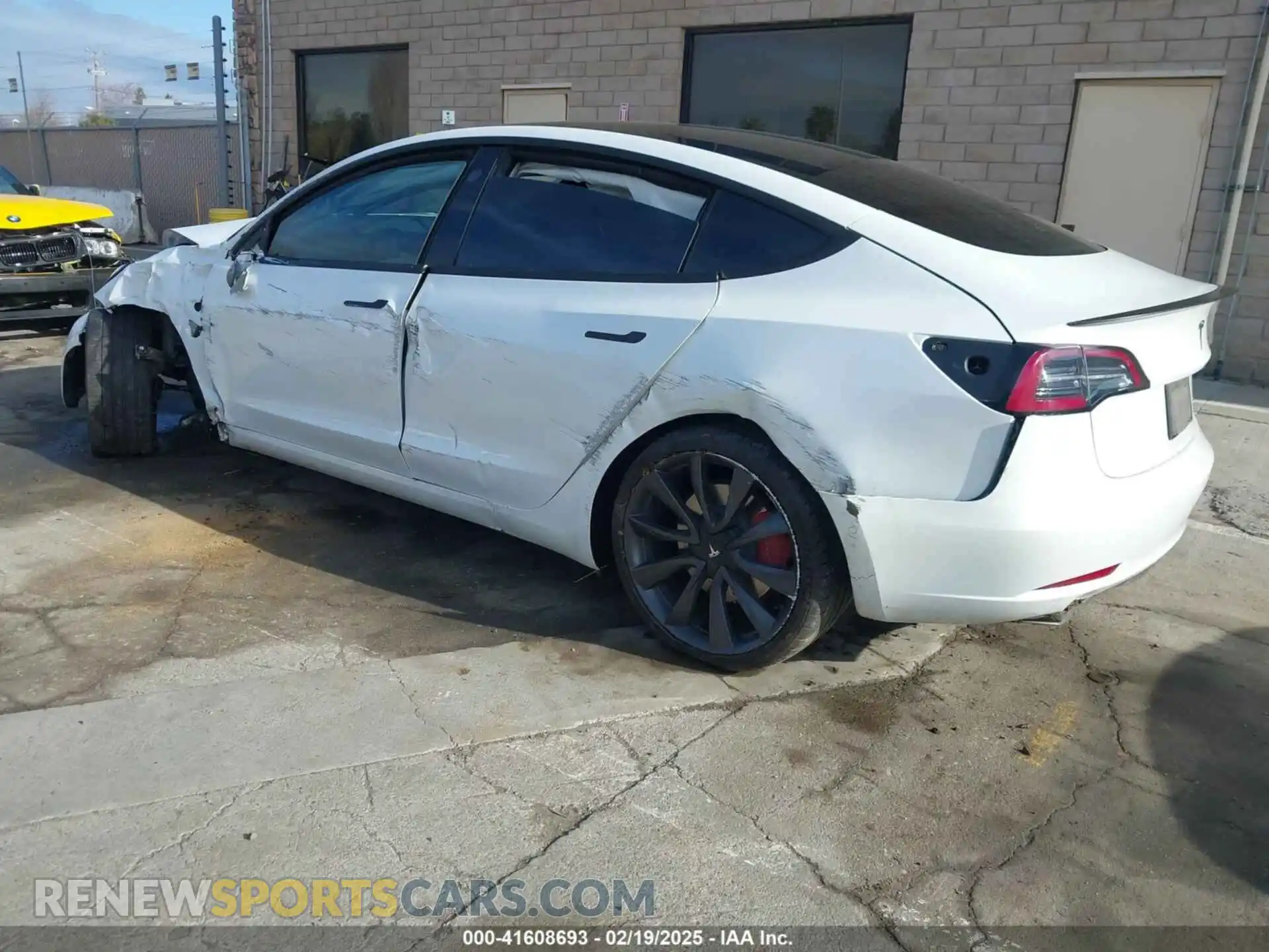 3 Фотография поврежденного автомобиля 5YJ3E1ECXLF736229 TESLA MODEL 3 2020