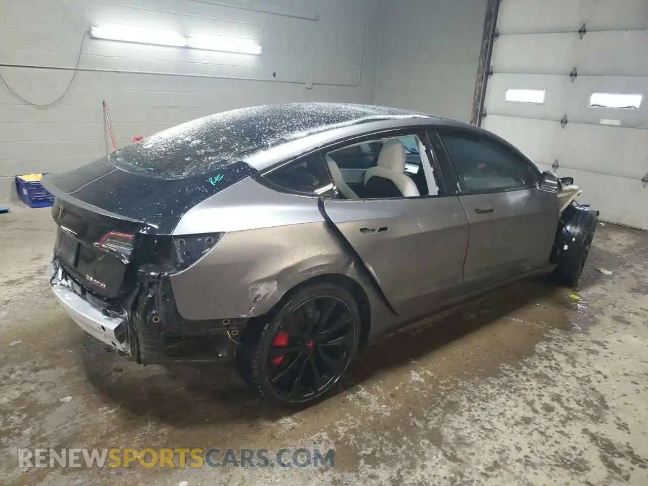 3 Photograph of a damaged car 5YJ3E1ECXLF742399 TESLA MODEL 3 2020