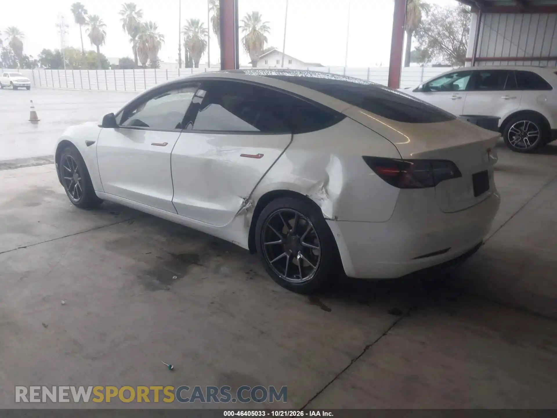 3 fotografías del automóvil dañado 5YJ3E1EA0MF054010 TESLA MODEL 3 2021