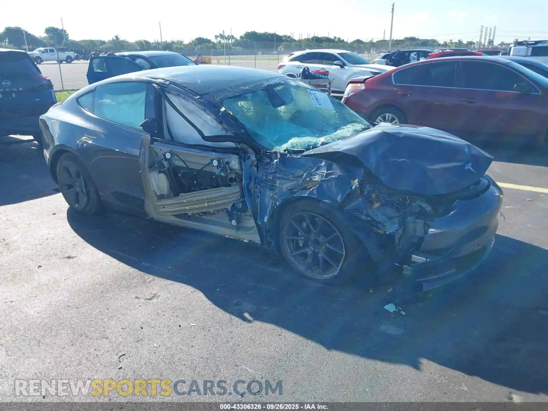 1 Photograph of a damaged car 5YJ3E1EA0MF058879 TESLA MODEL 3 2021