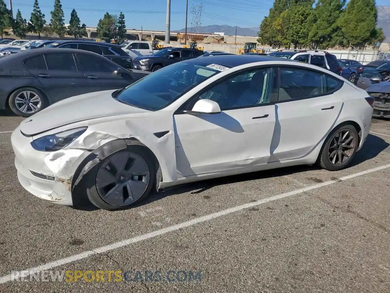 1 Photograph of a damaged car 5YJ3E1EA0MF091011 TESLA MODEL 3 2021