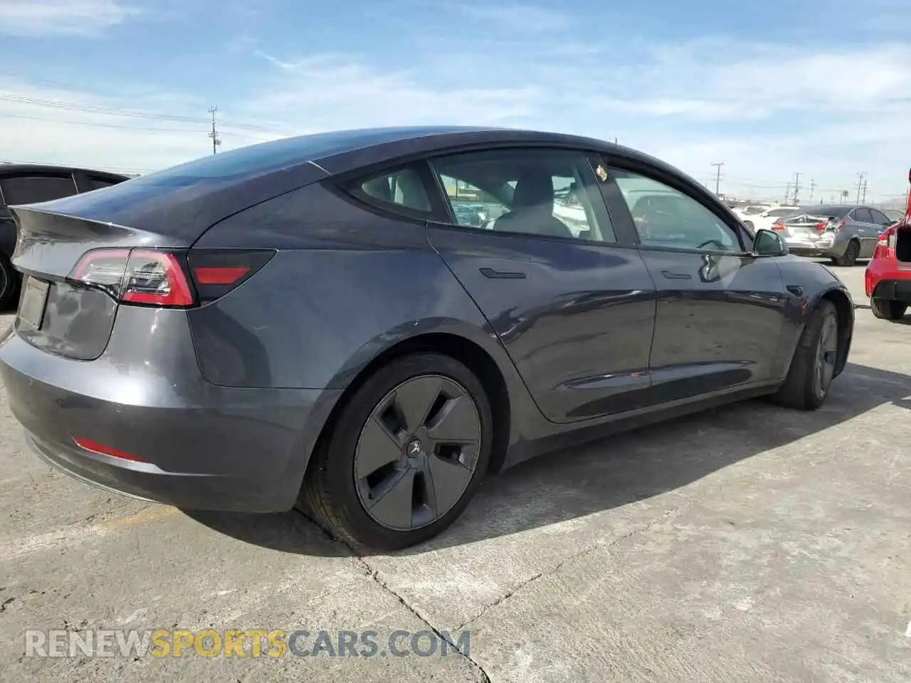 3 Photograph of a damaged car 5YJ3E1EA0MF092143 TESLA MODEL 3 2021