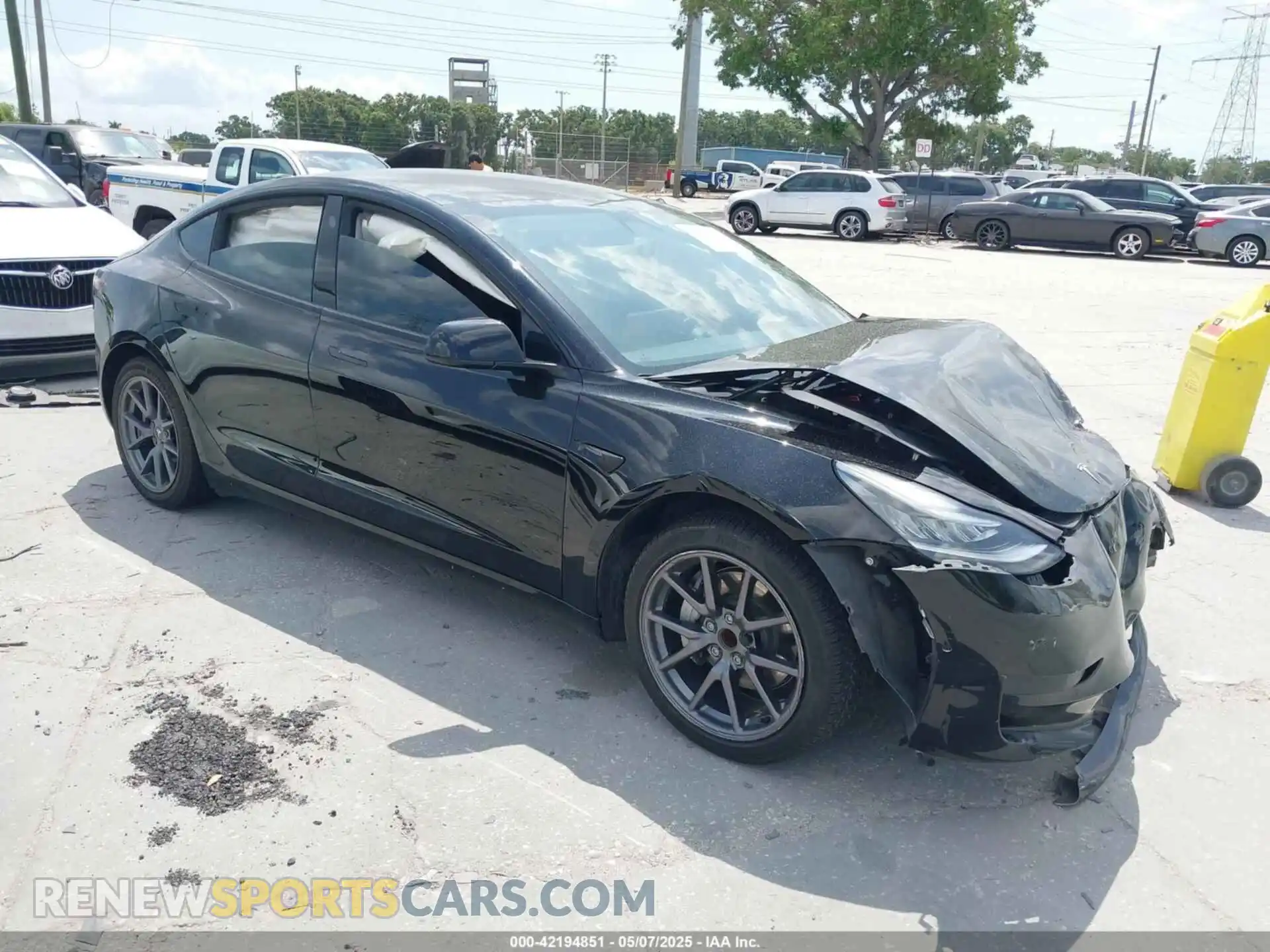 1 Photograph of a damaged car 5YJ3E1EA0MF851177 TESLA MODEL 3 2021
