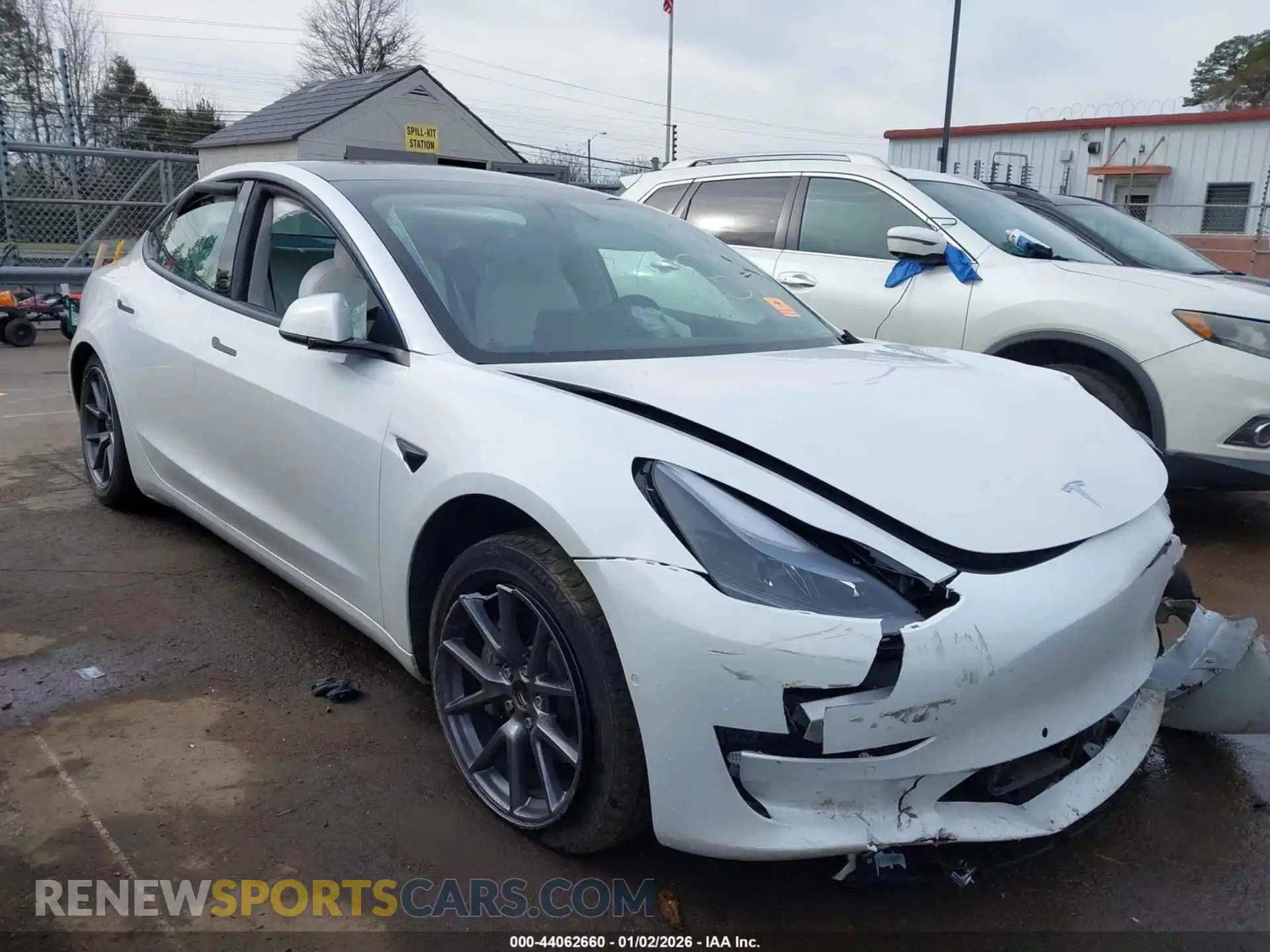 1 Photograph of a damaged car 5YJ3E1EA0MF853818 TESLA MODEL 3 2021