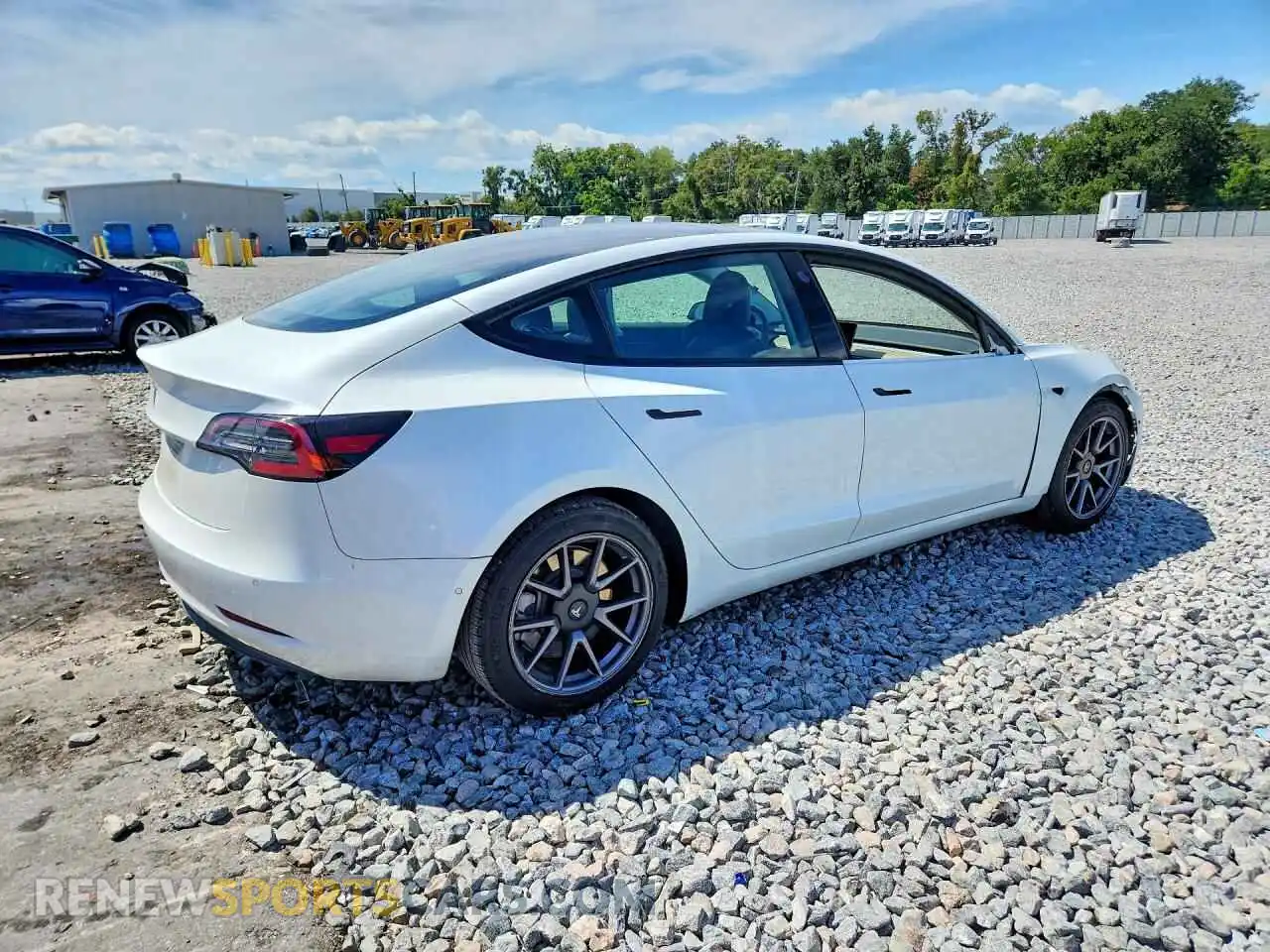 3 Photograph of a damaged car 5YJ3E1EA0MF859876 TESLA MODEL 3 2021