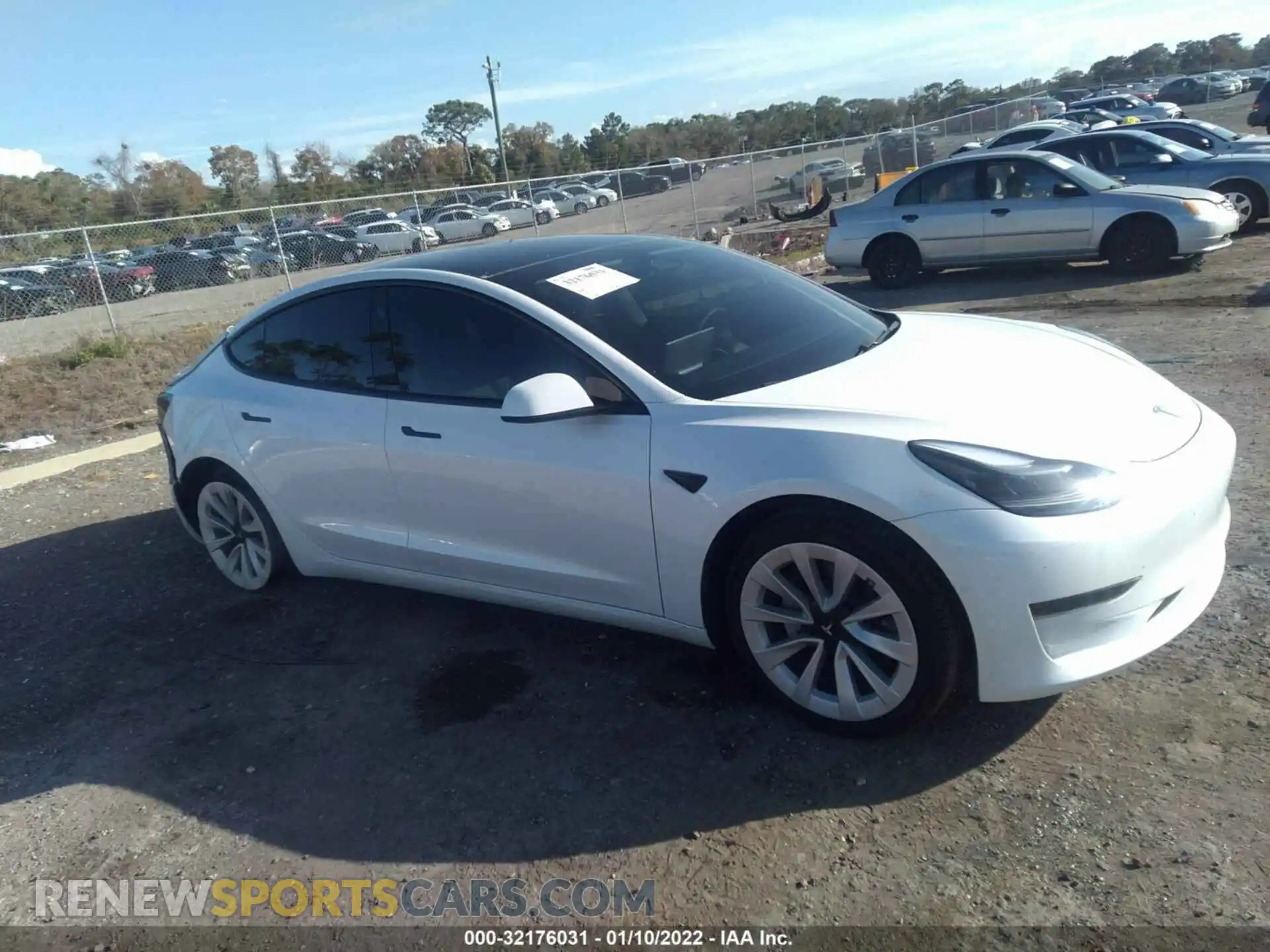 1 Photograph of a damaged car 5YJ3E1EA0MF870361 TESLA MODEL 3 2021
