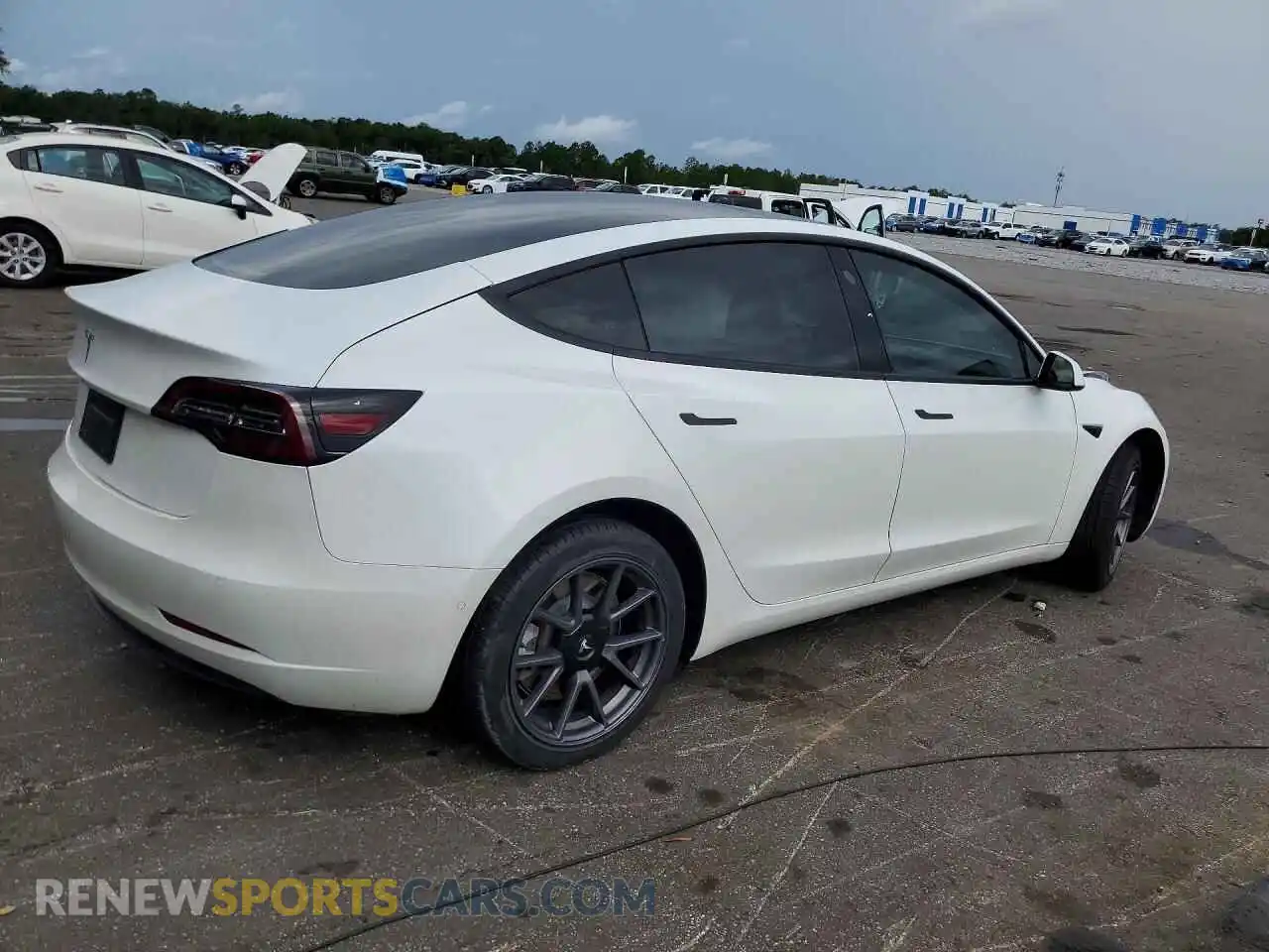3 fotografías del automóvil dañado 5YJ3E1EA0MF915346 TESLA MODEL 3 2021