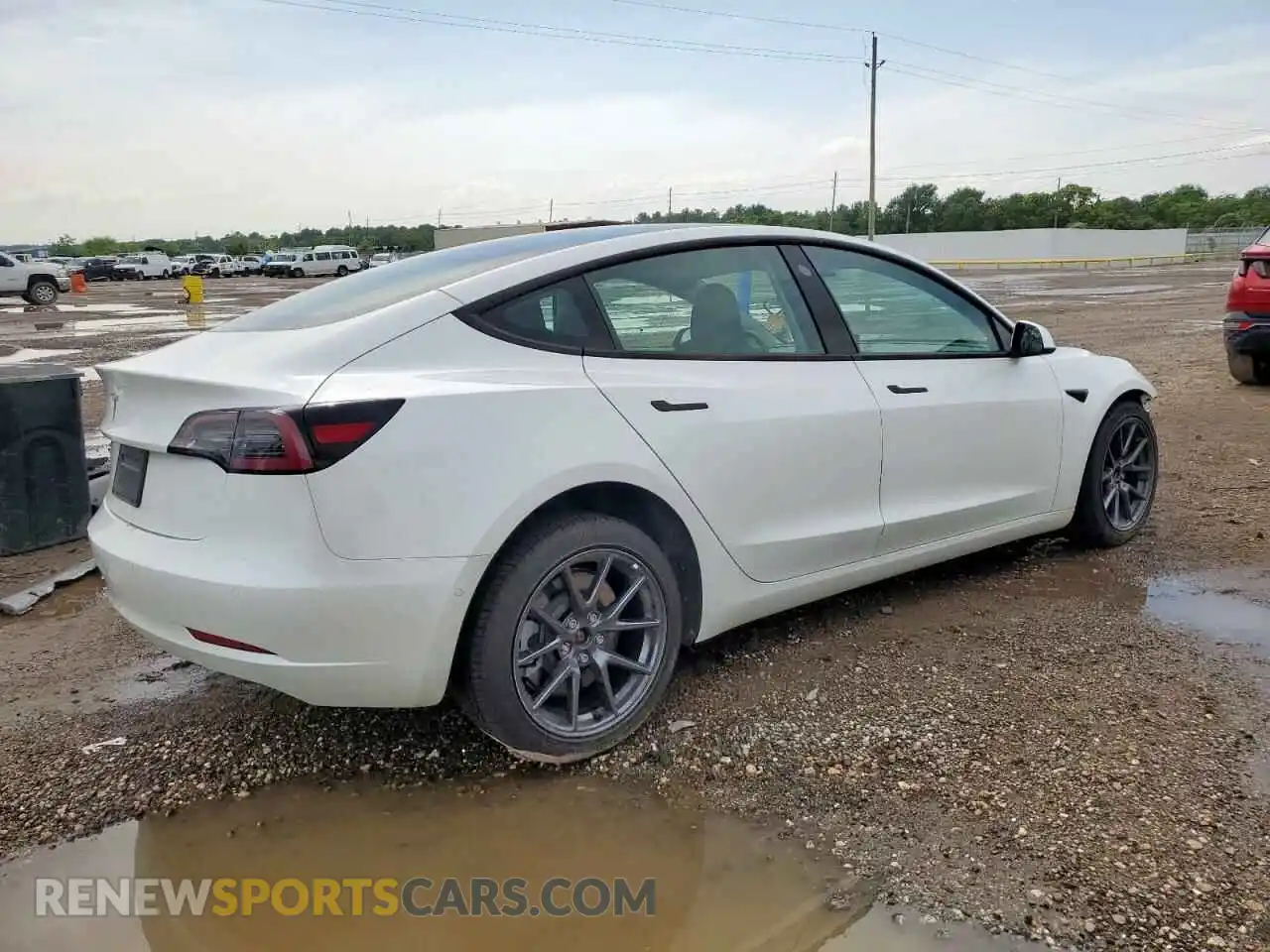 3 Photograph of a damaged car 5YJ3E1EA0MF981802 TESLA MODEL 3 2021