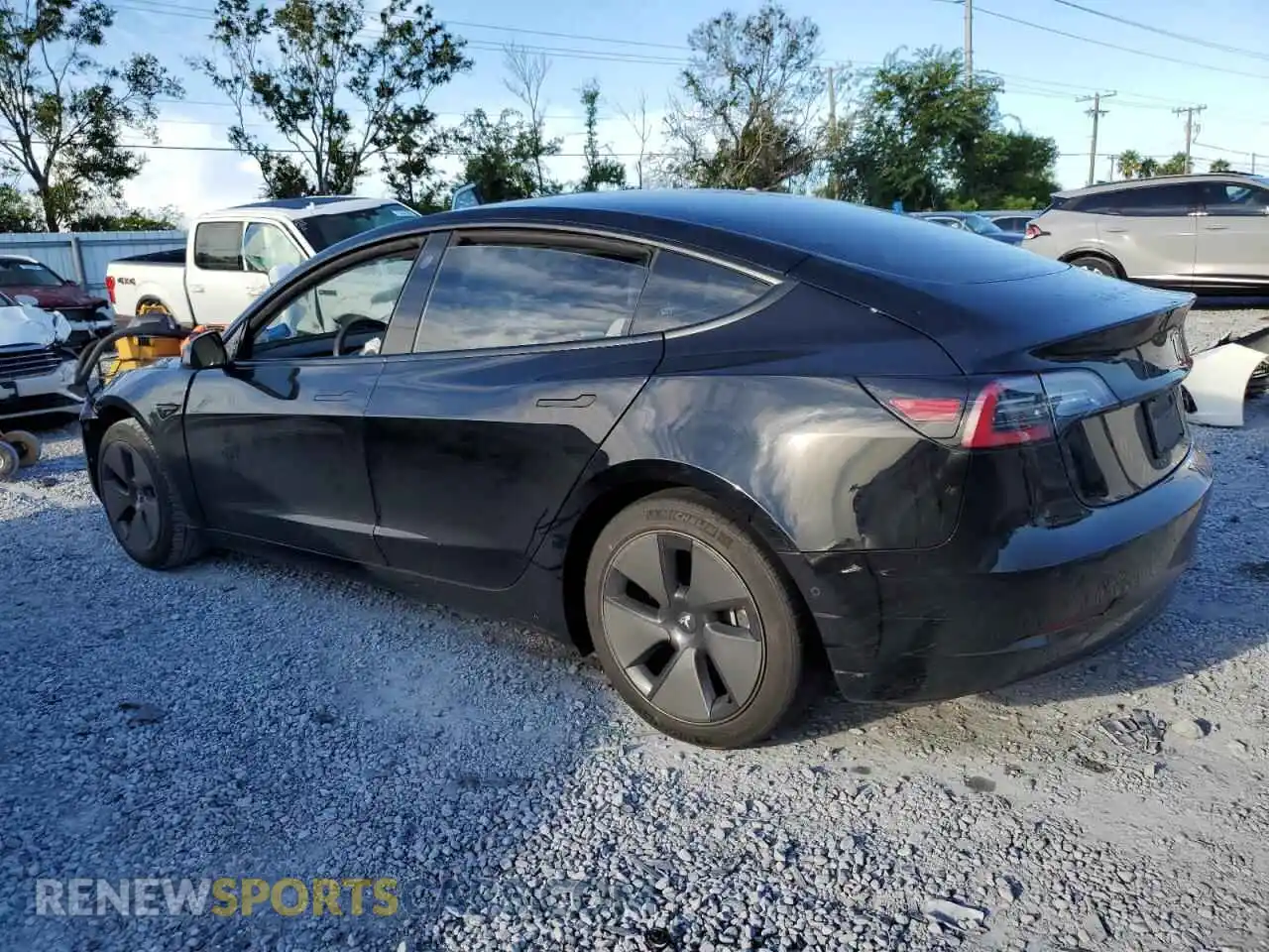 2 Photograph of a damaged car 5YJ3E1EA0MF982805 TESLA MODEL 3 2021