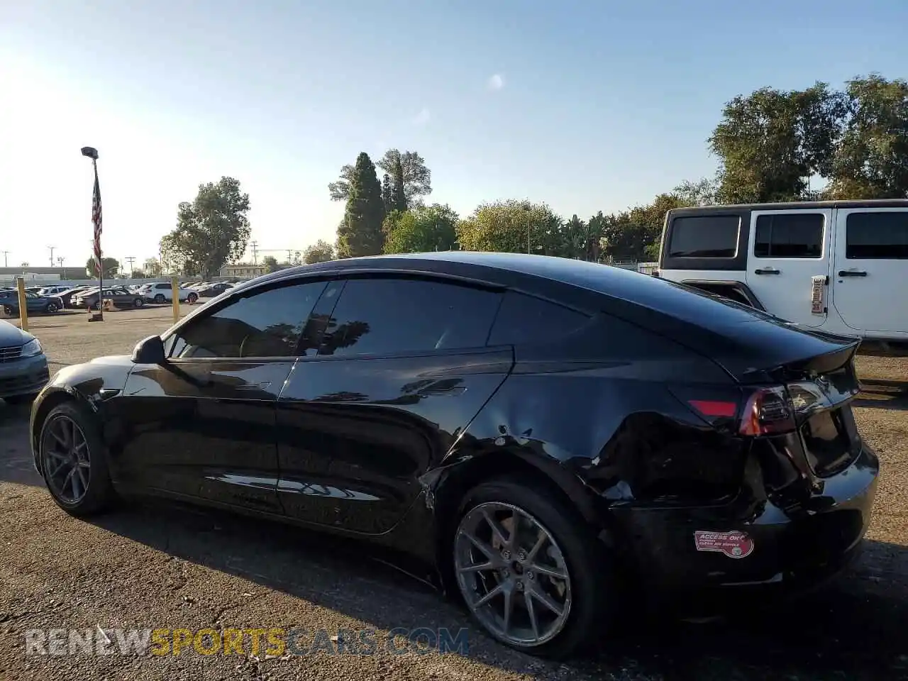 2 Photograph of a damaged car 5YJ3E1EA1MF002742 TESLA MODEL 3 2021