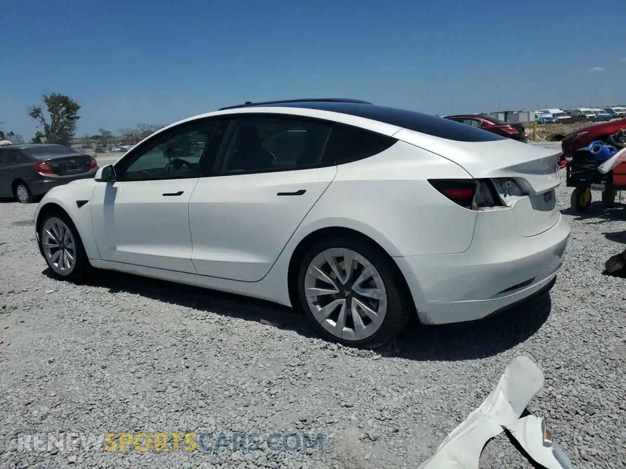 2 fotografías del automóvil dañado 5YJ3E1EA1MF031934 TESLA MODEL 3 2021