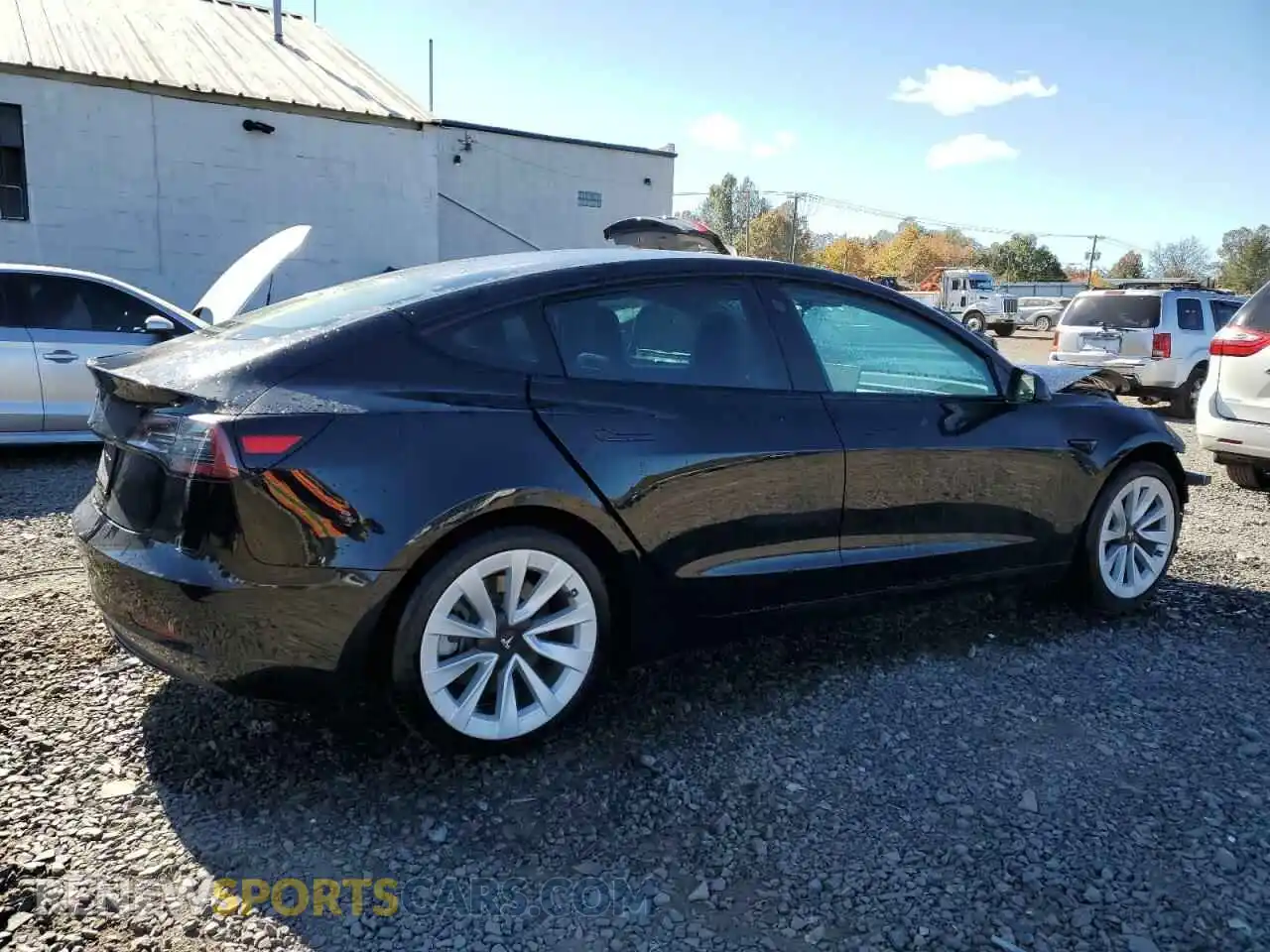 3 Photograph of a damaged car 5YJ3E1EA1MF064514 TESLA MODEL 3 2021