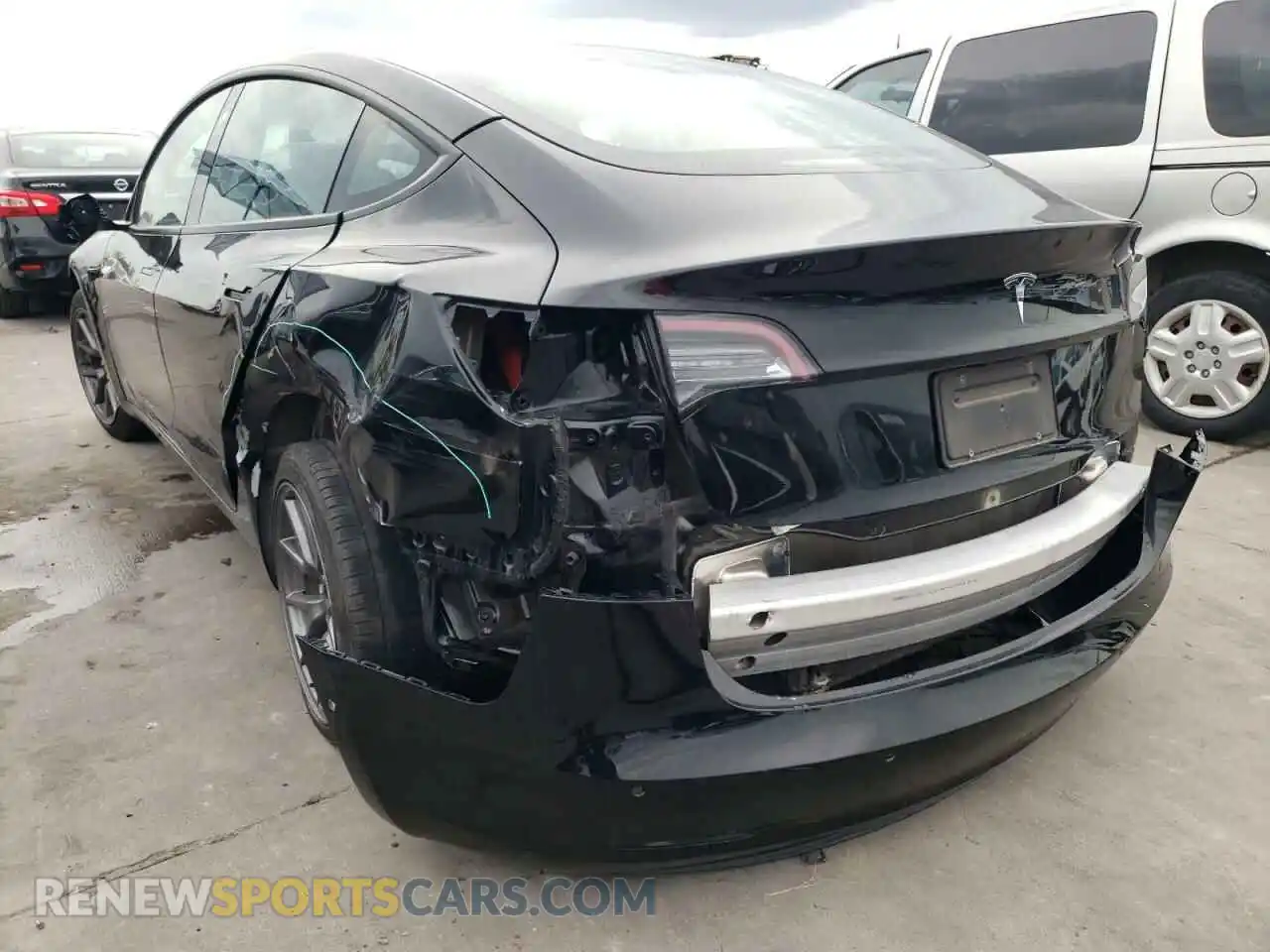 3 Photograph of a damaged car 5YJ3E1EA1MF088960 TESLA MODEL 3 2021