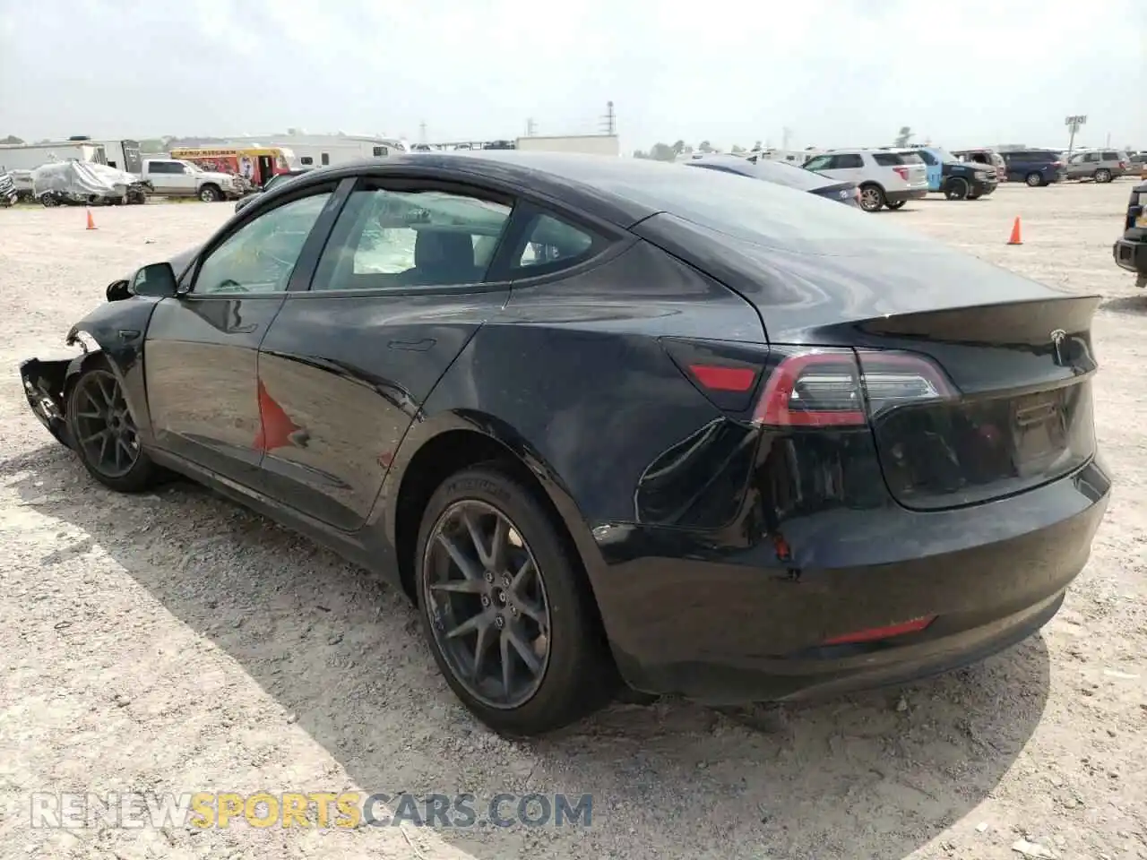 3 fotografías del automóvil dañado 5YJ3E1EA1MF093379 TESLA MODEL 3 2021