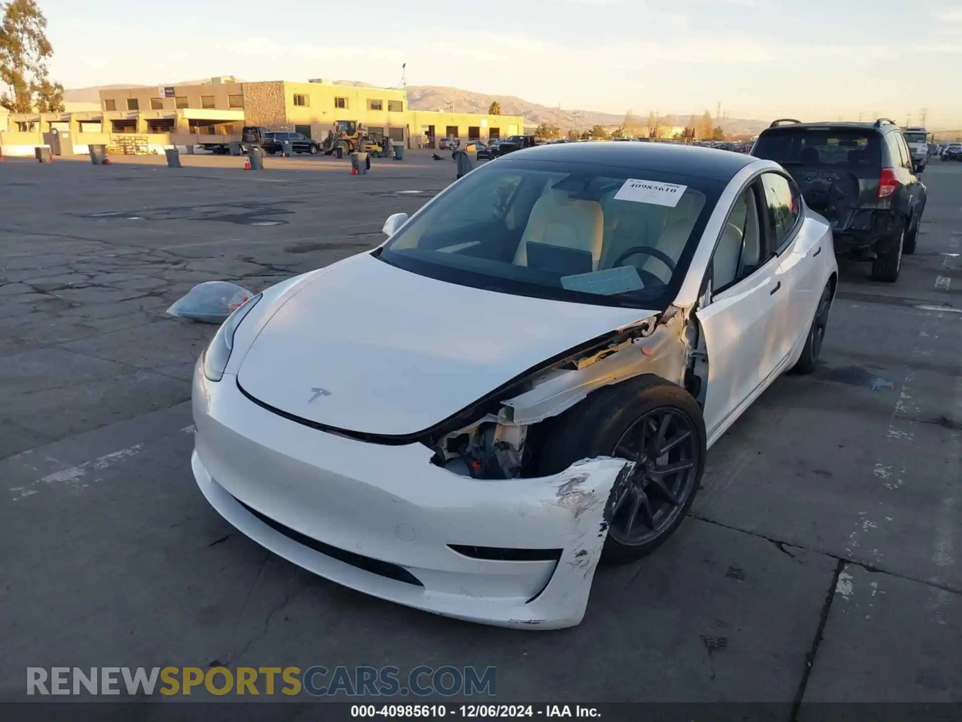2 Photograph of a damaged car 5YJ3E1EA1MF093771 TESLA MODEL 3 2021