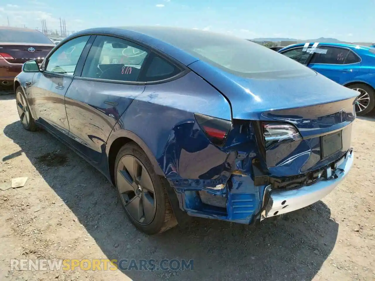 3 Photograph of a damaged car 5YJ3E1EA1MF094628 TESLA MODEL 3 2021
