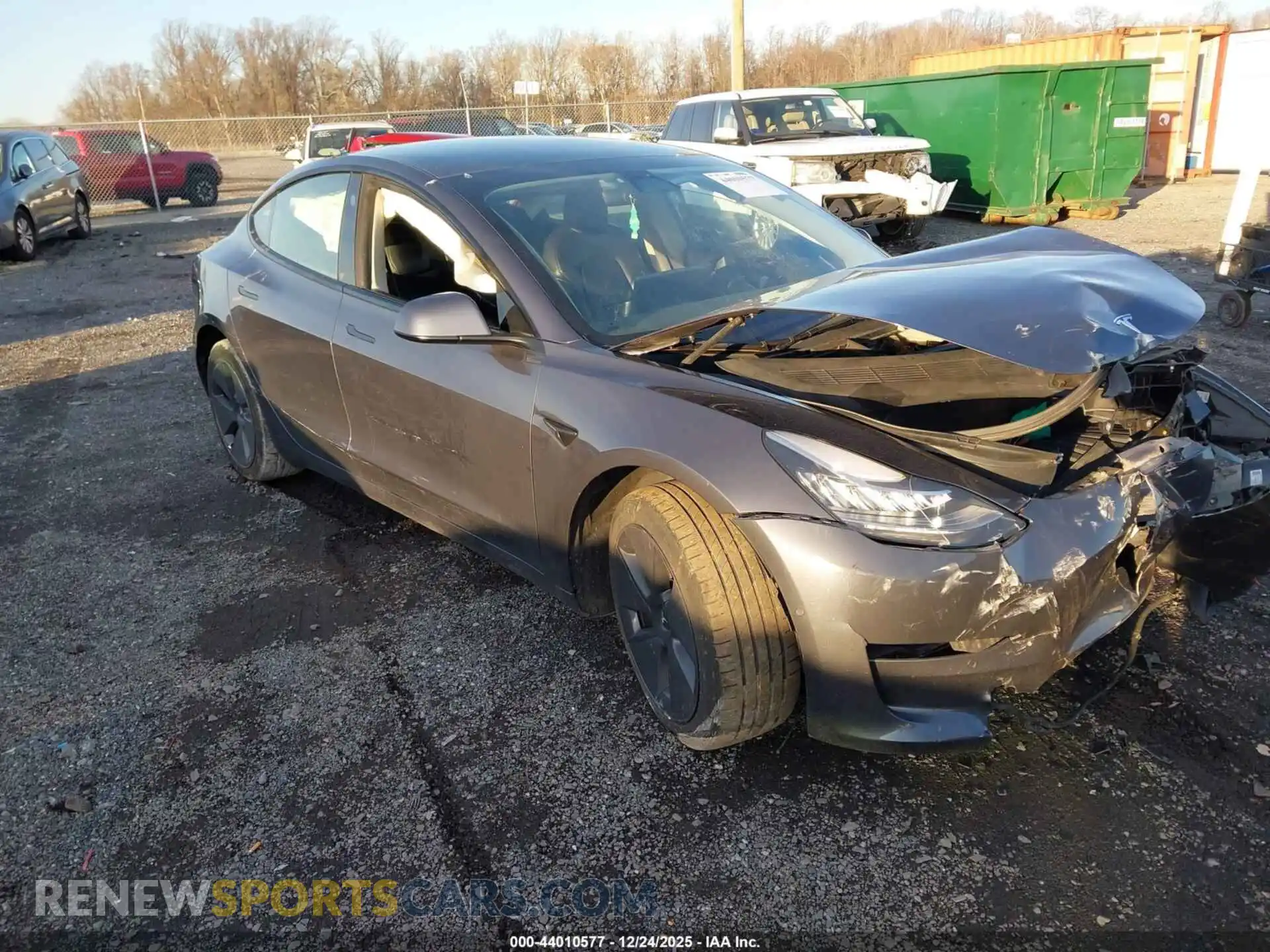 1 Photograph of a damaged car 5YJ3E1EA1MF850961 TESLA MODEL 3 2021