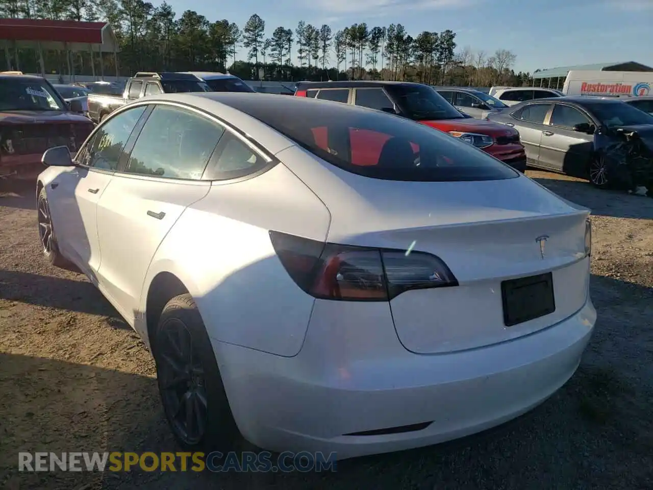 3 Photograph of a damaged car 5YJ3E1EA1MF914805 TESLA MODEL 3 2021