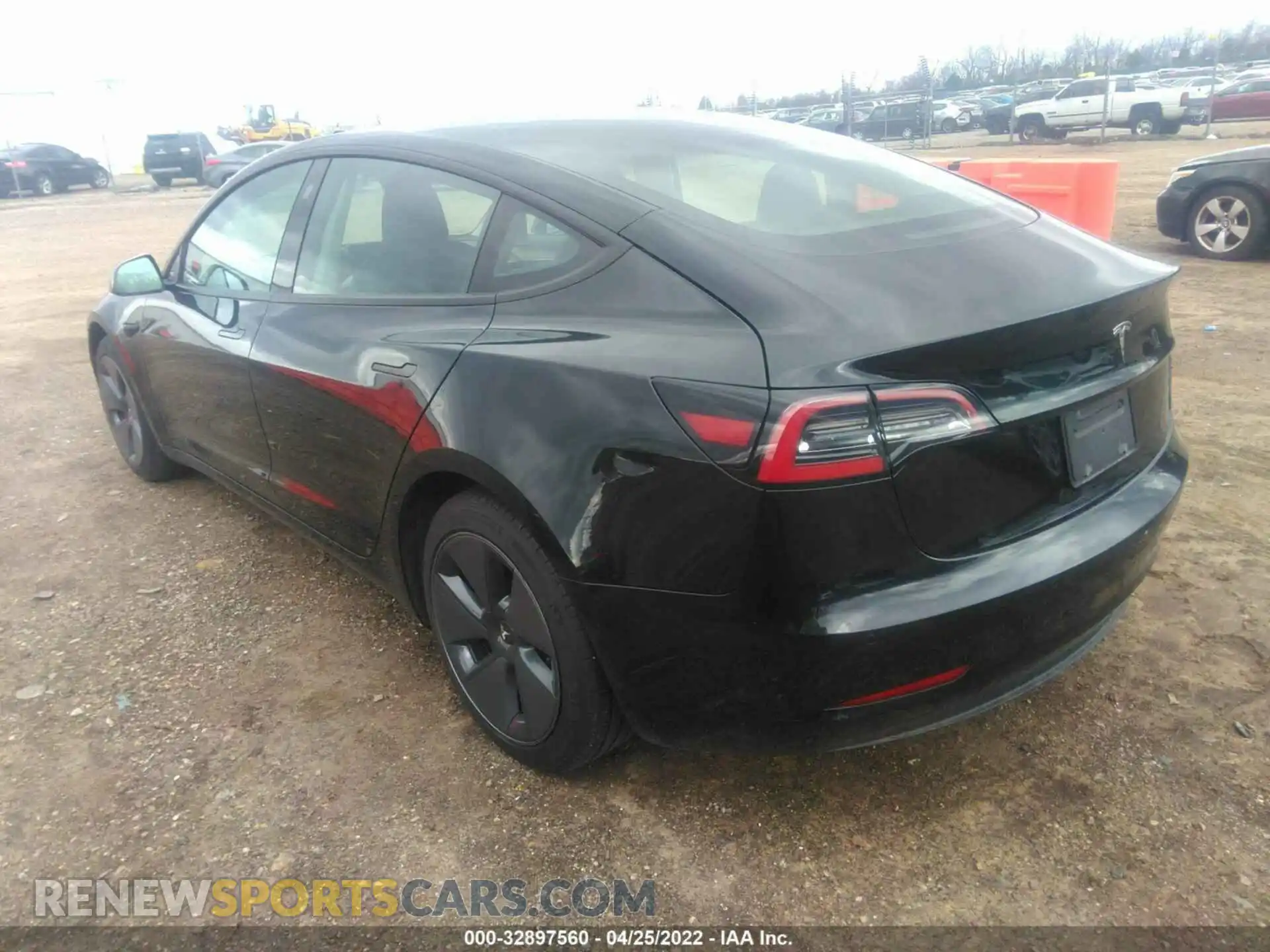 3 Photograph of a damaged car 5YJ3E1EA1MF991335 TESLA MODEL 3 2021