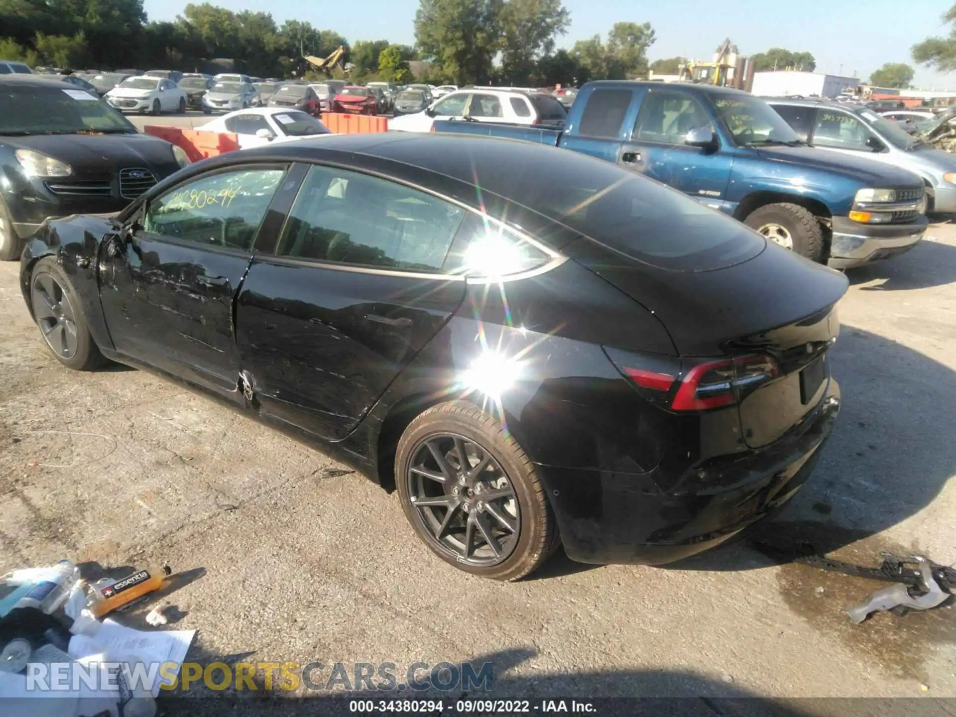 3 Photograph of a damaged car 5YJ3E1EA1MF991397 TESLA MODEL 3 2021