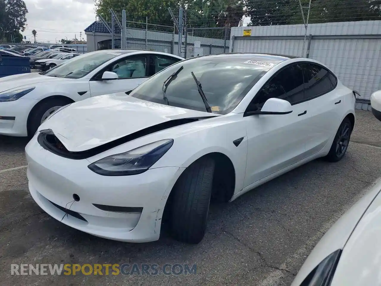 1 Photograph of a damaged car 5YJ3E1EA2MF002782 TESLA MODEL 3 2021