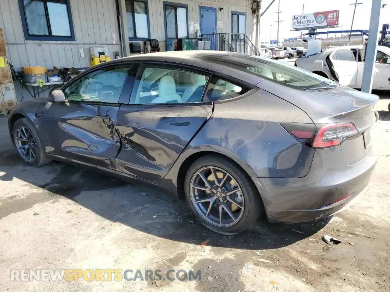 2 Photograph of a damaged car 5YJ3E1EA2MF018318 TESLA MODEL 3 2021