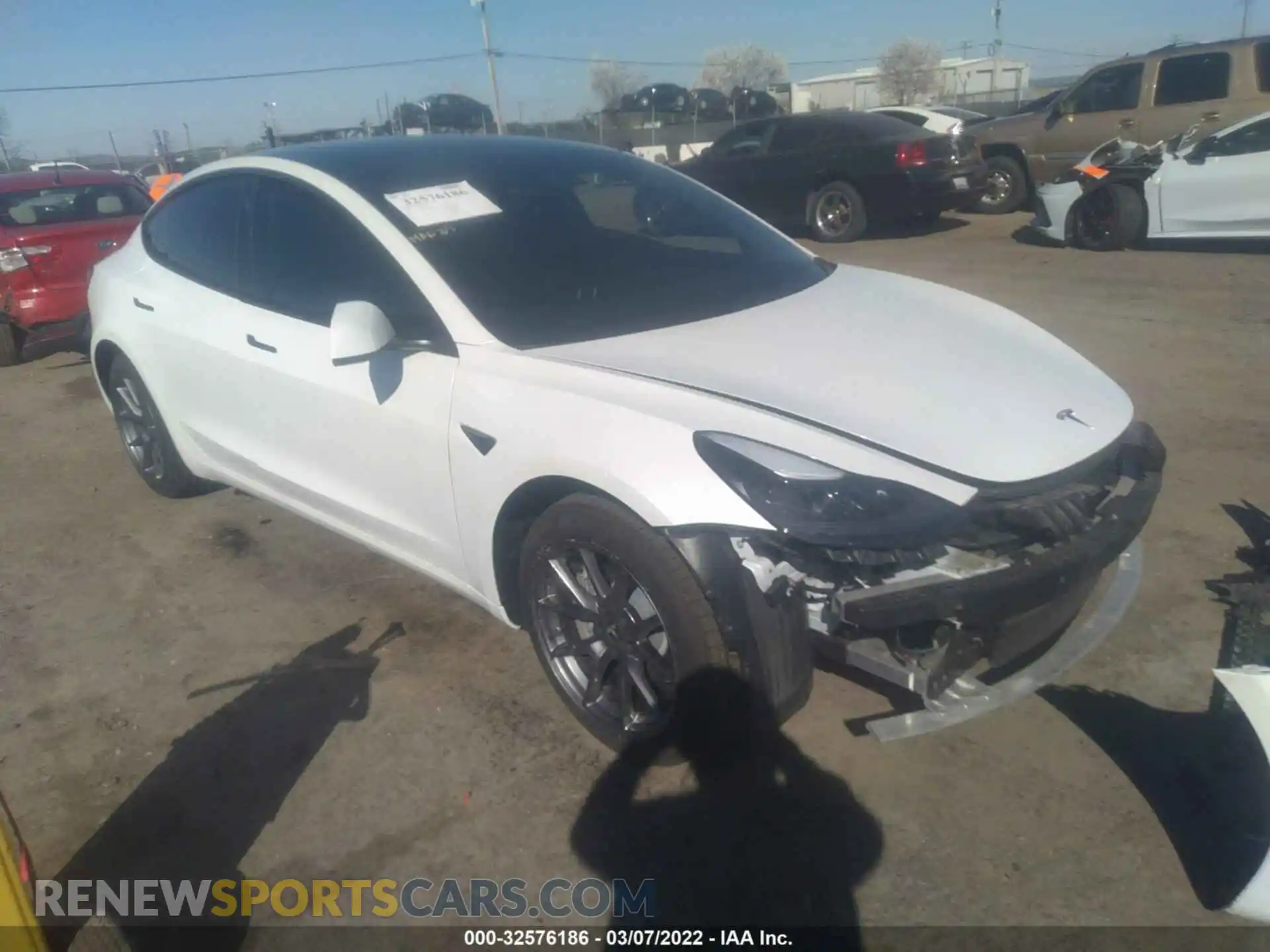 1 Photograph of a damaged car 5YJ3E1EA2MF051660 TESLA MODEL 3 2021