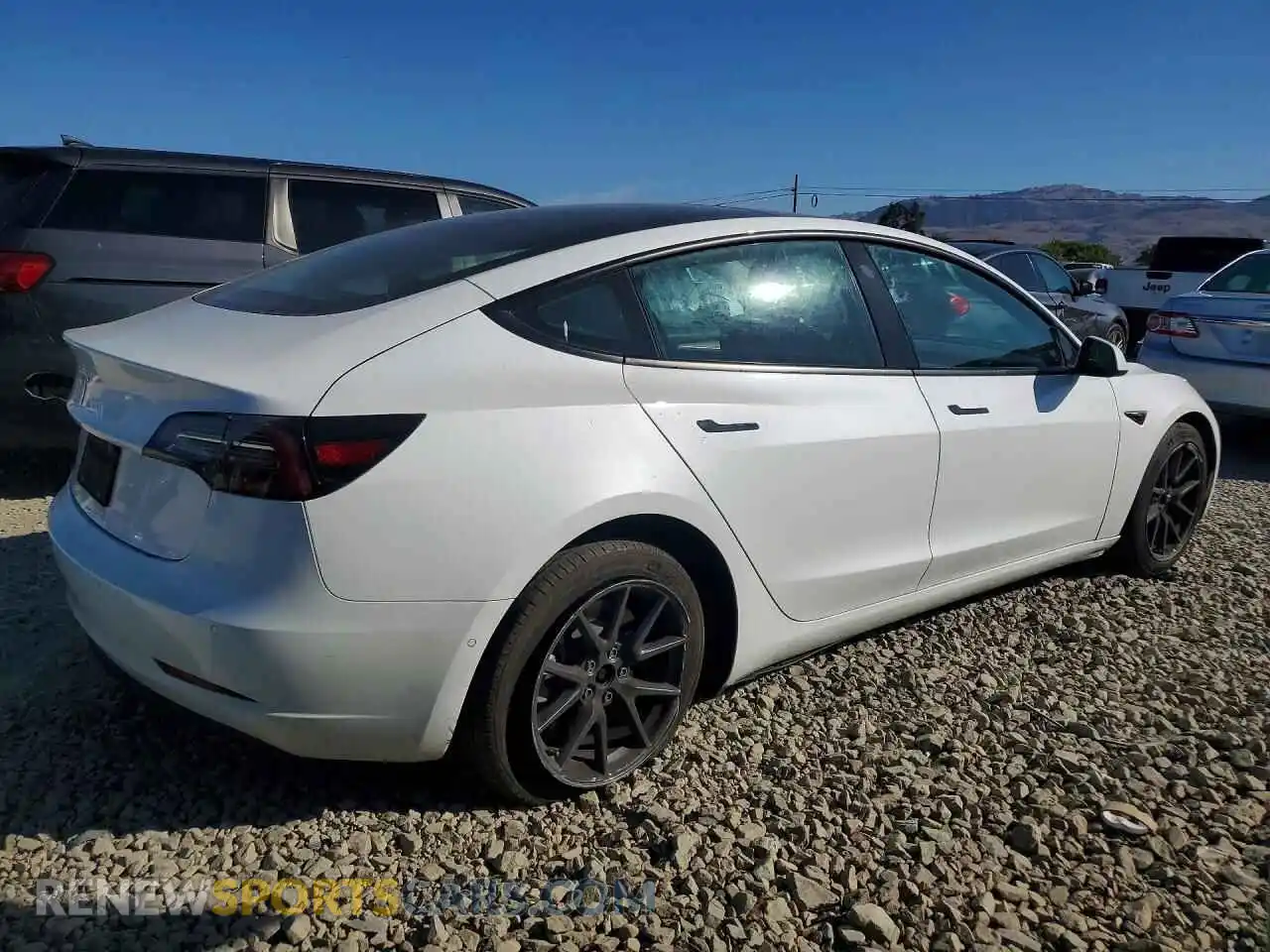 3 fotografías del automóvil dañado 5YJ3E1EA2MF074923 TESLA MODEL 3 2021