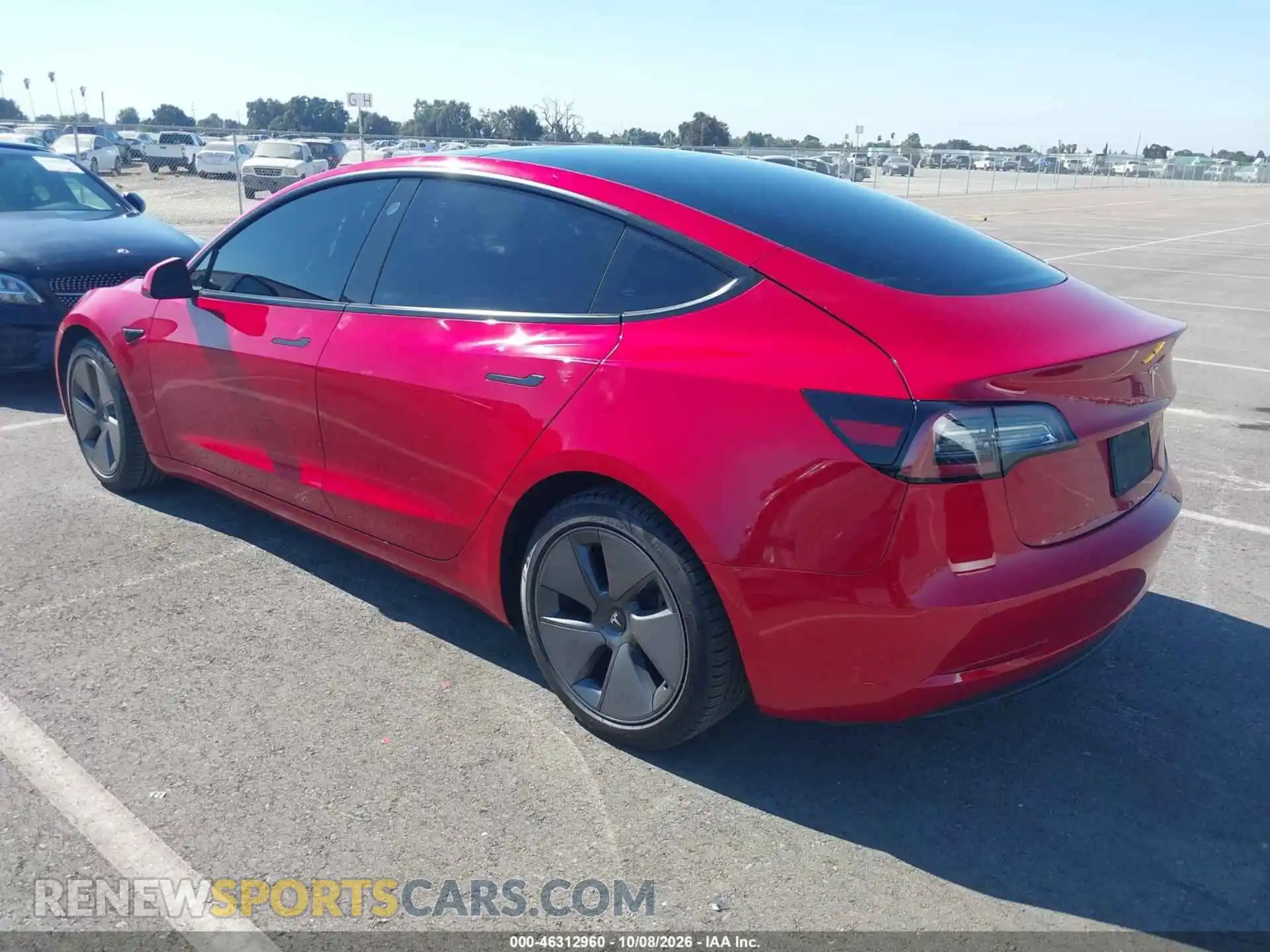 3 Photograph of a damaged car 5YJ3E1EA2MF075635 TESLA MODEL 3 2021