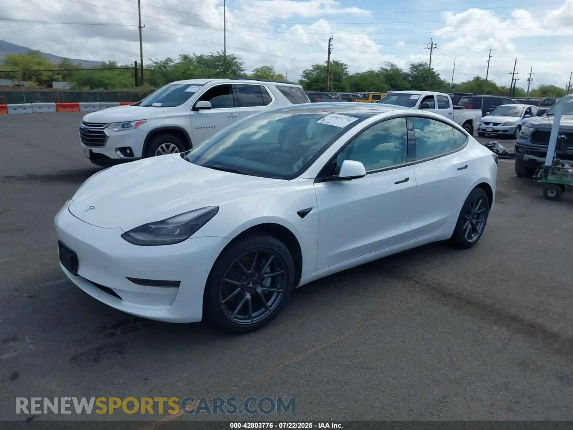 2 Photograph of a damaged car 5YJ3E1EA2MF100789 TESLA MODEL 3 2021