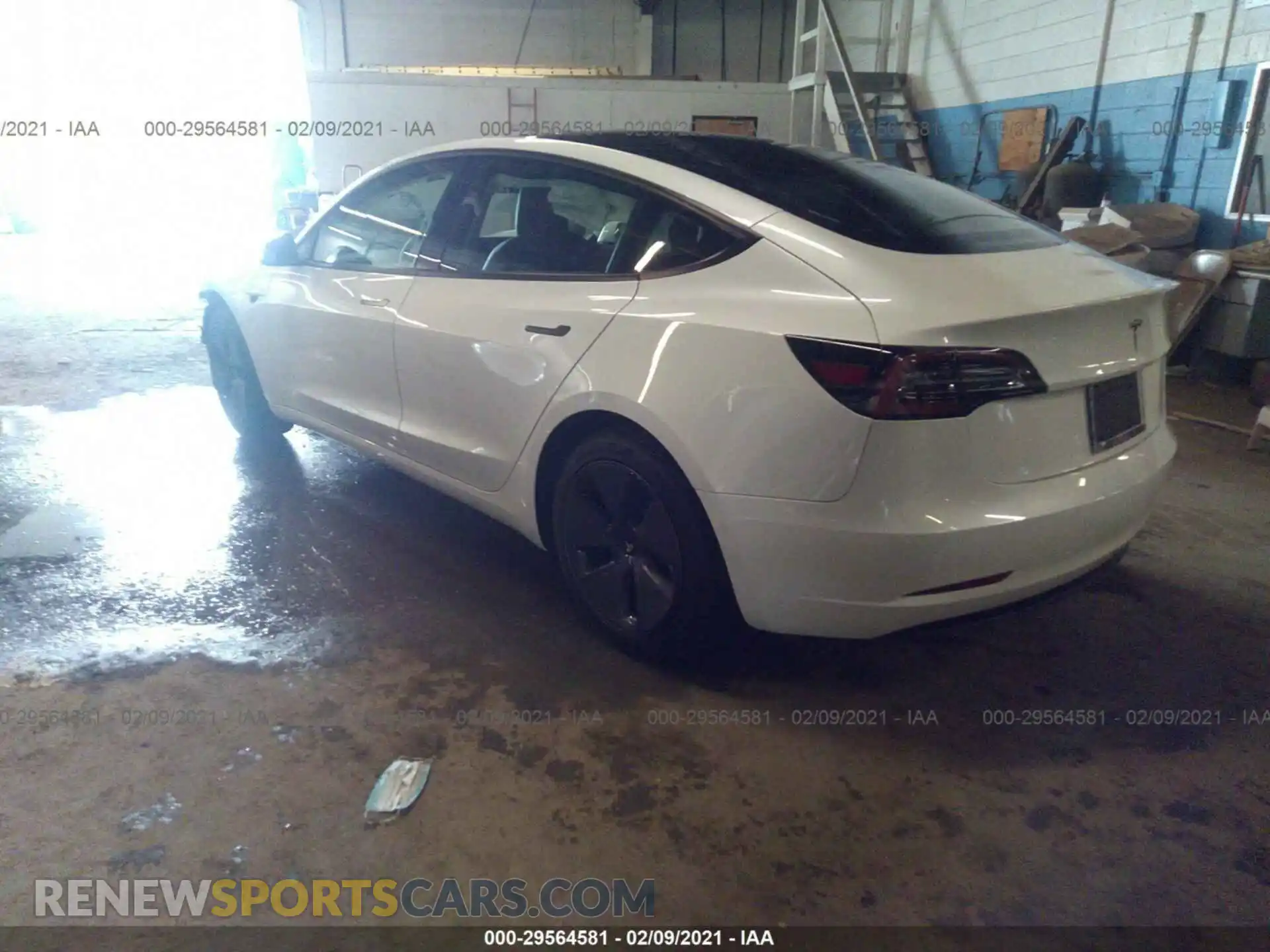 3 Photograph of a damaged car 5YJ3E1EA2MF850595 TESLA MODEL 3 2021