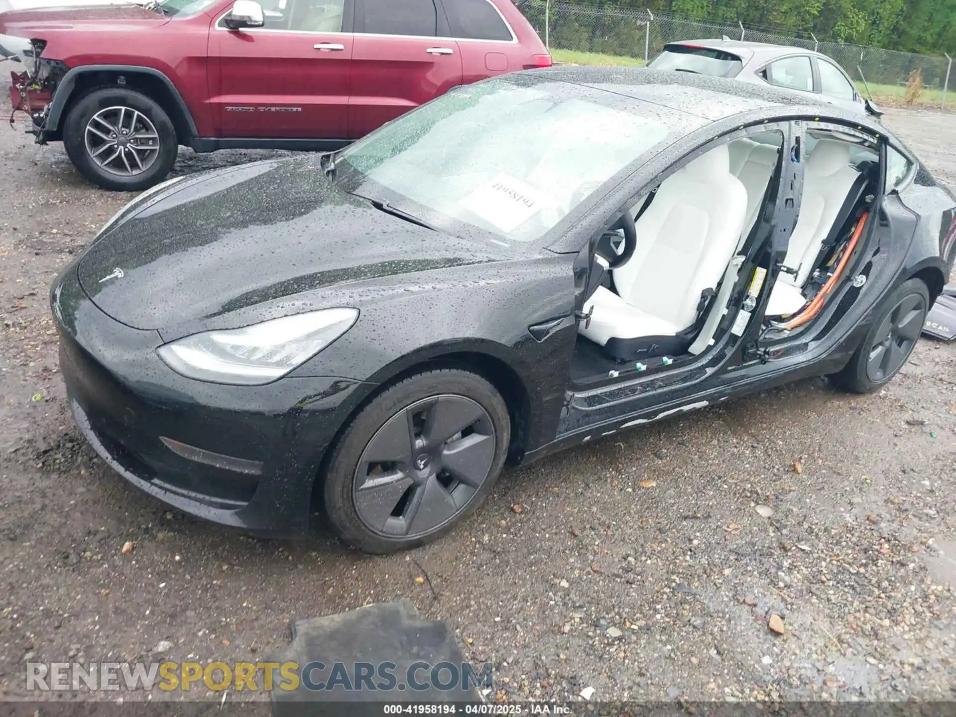 2 Photograph of a damaged car 5YJ3E1EA2MF850757 TESLA MODEL 3 2021