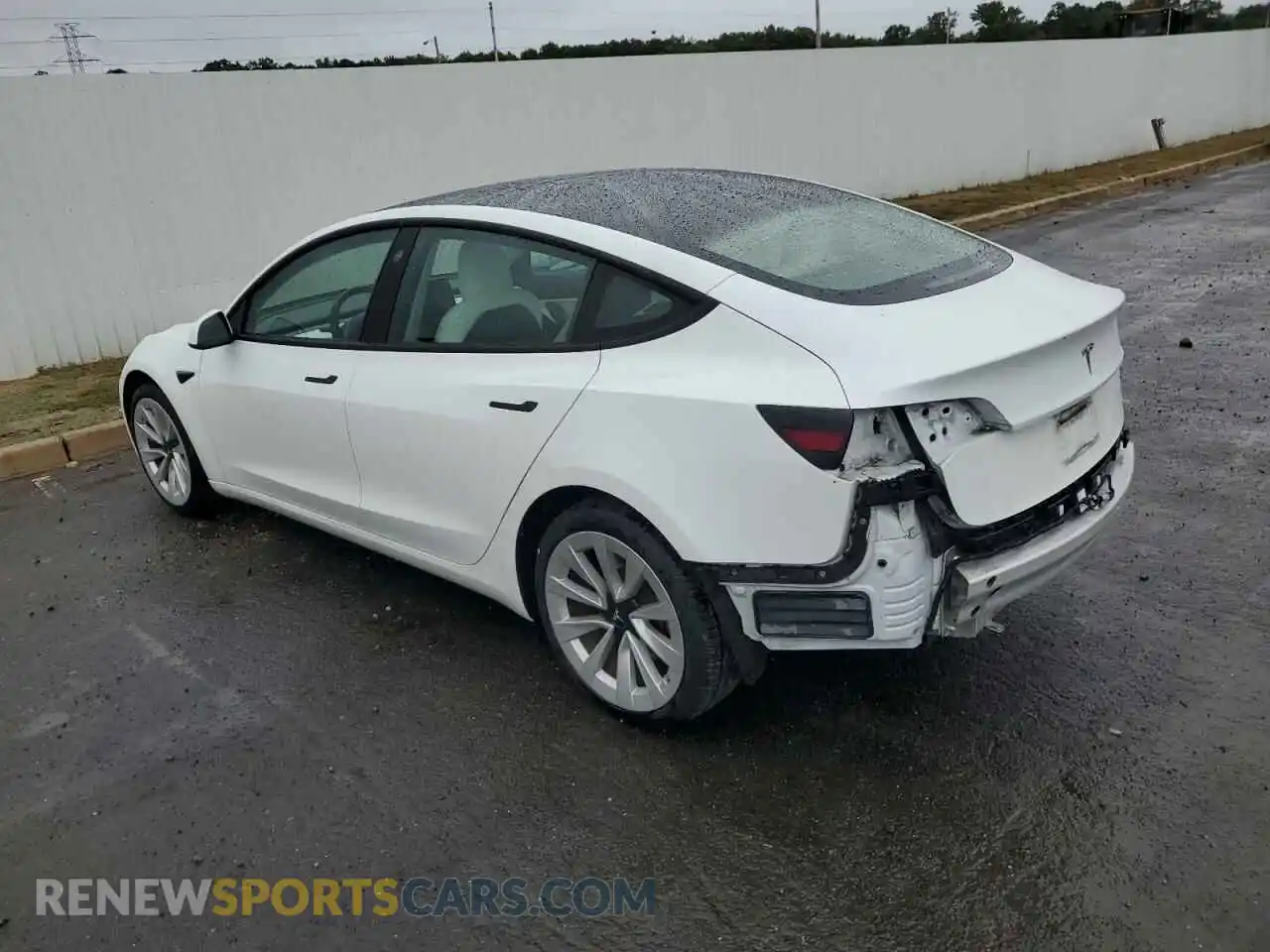 2 Photograph of a damaged car 5YJ3E1EA2MF853870 TESLA MODEL 3 2021