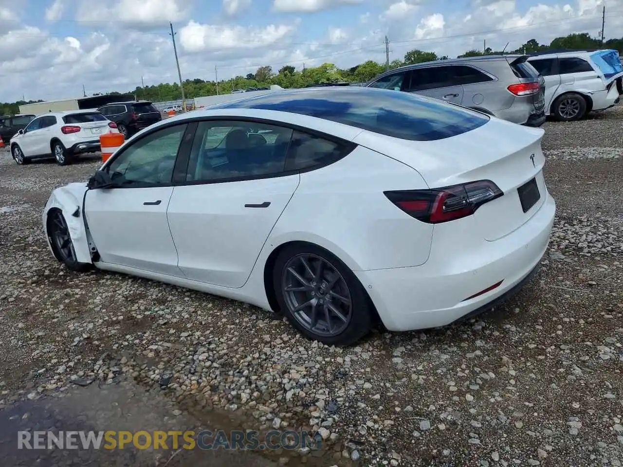 2 Photograph of a damaged car 5YJ3E1EA2MF854226 TESLA MODEL 3 2021