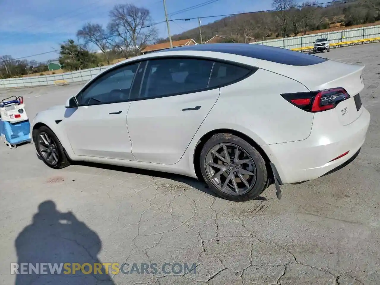 2 Photograph of a damaged car 5YJ3E1EA2MF854341 TESLA MODEL 3 2021